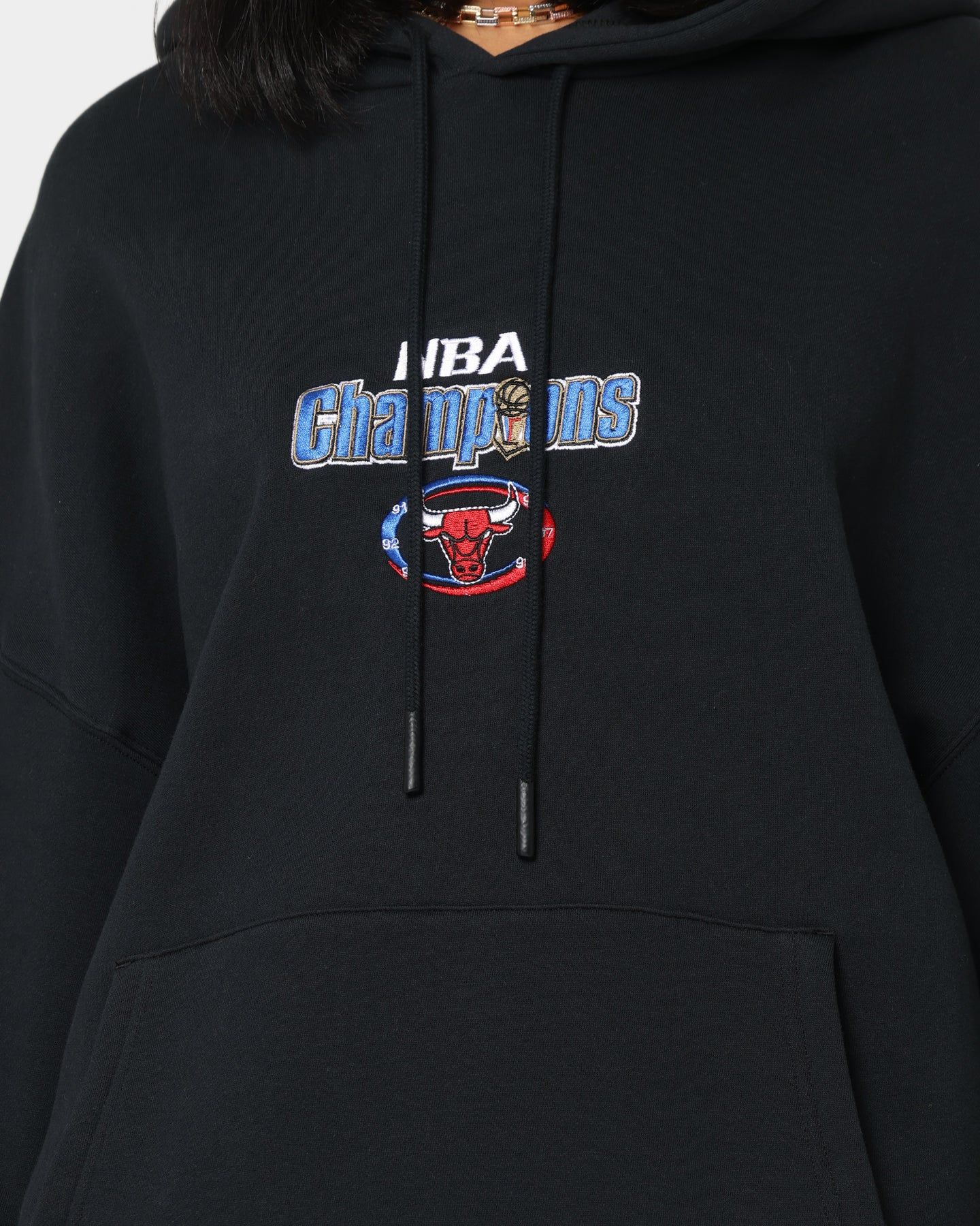 Mitchell & Ness Chicago Bulls Anniversary Hoodie Faded Black sold by Culture Kings product image thumbnail 4