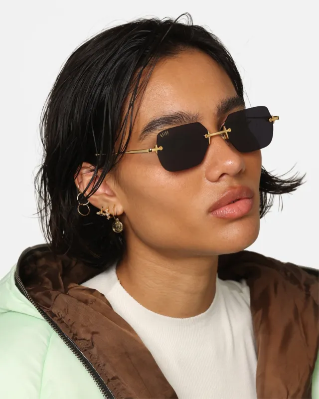 9Five Clarity Sunglasses Gold made by Culture Kings