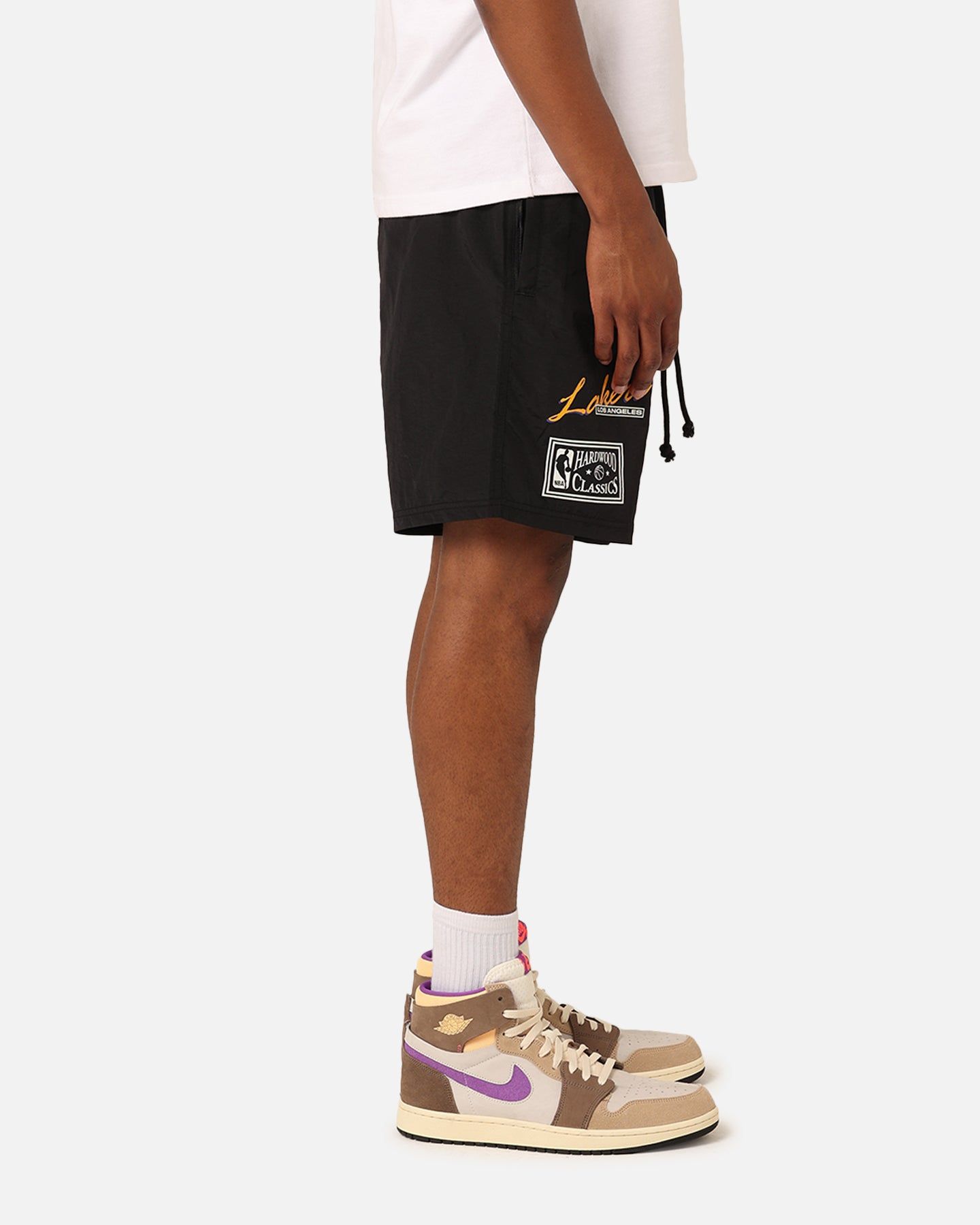 Mitchell & Ness Los Angeles Lakers Tri 2.0 Shorts Black sold by Culture Kings product image thumbnail 4
