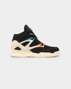 Reebok Pump Omni Zone II Core Black/Chalk White sold by Culture Kings
