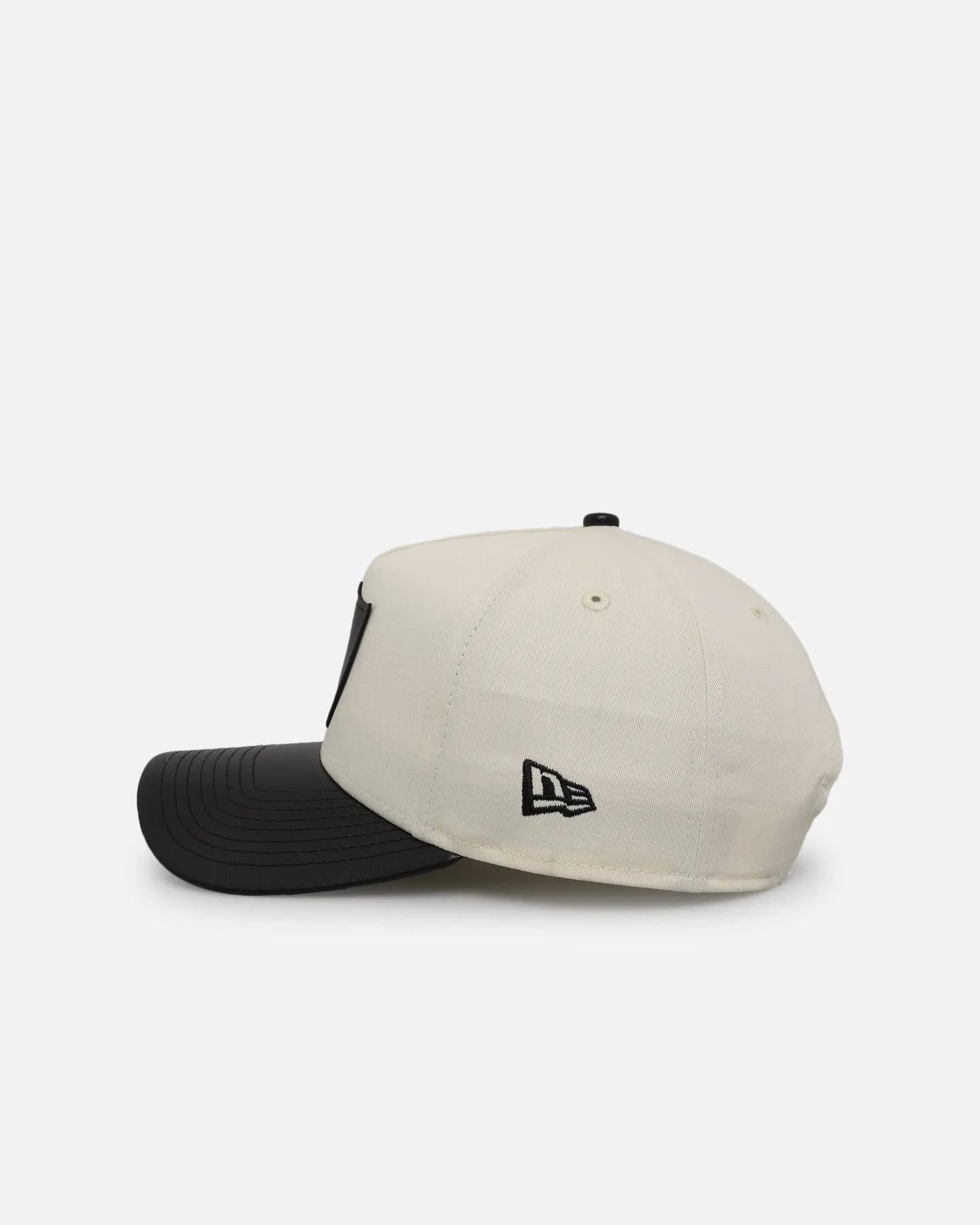 New Era Las Vegas Raiders 'Leather Visor' 9FORTY A-Frame Snapback Chrome White/Black sold by Culture Kings product image thumbnail 4
