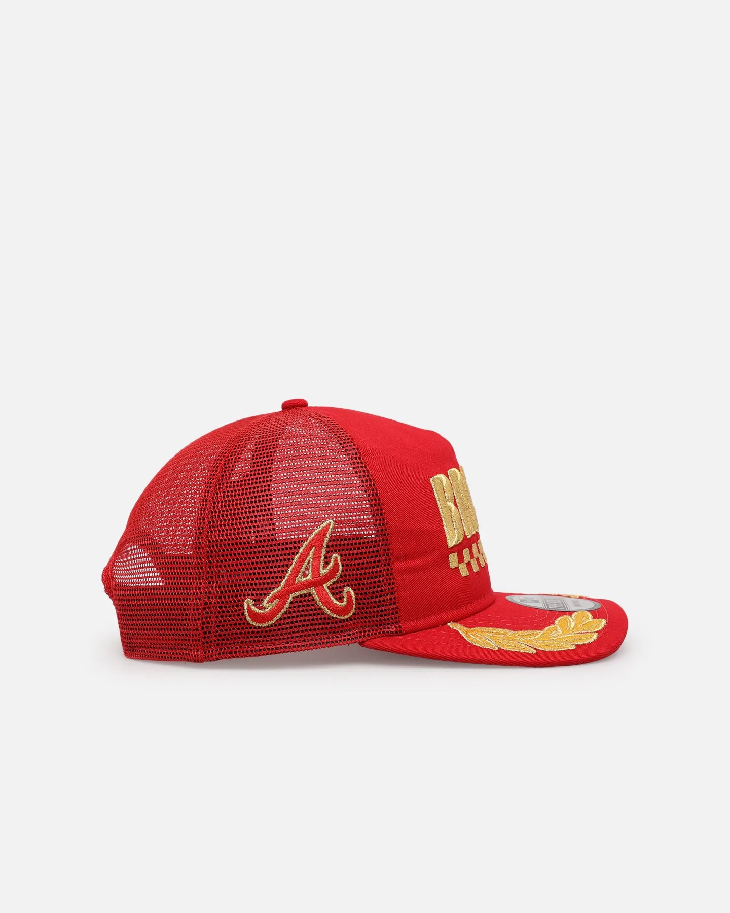 New Era Atlanta Braves 'Podium Collection' Pre-Curved Golfer Trucker Snapback Scarlet/Metallic Gold sold by Culture Kings product image thumbnail 4
