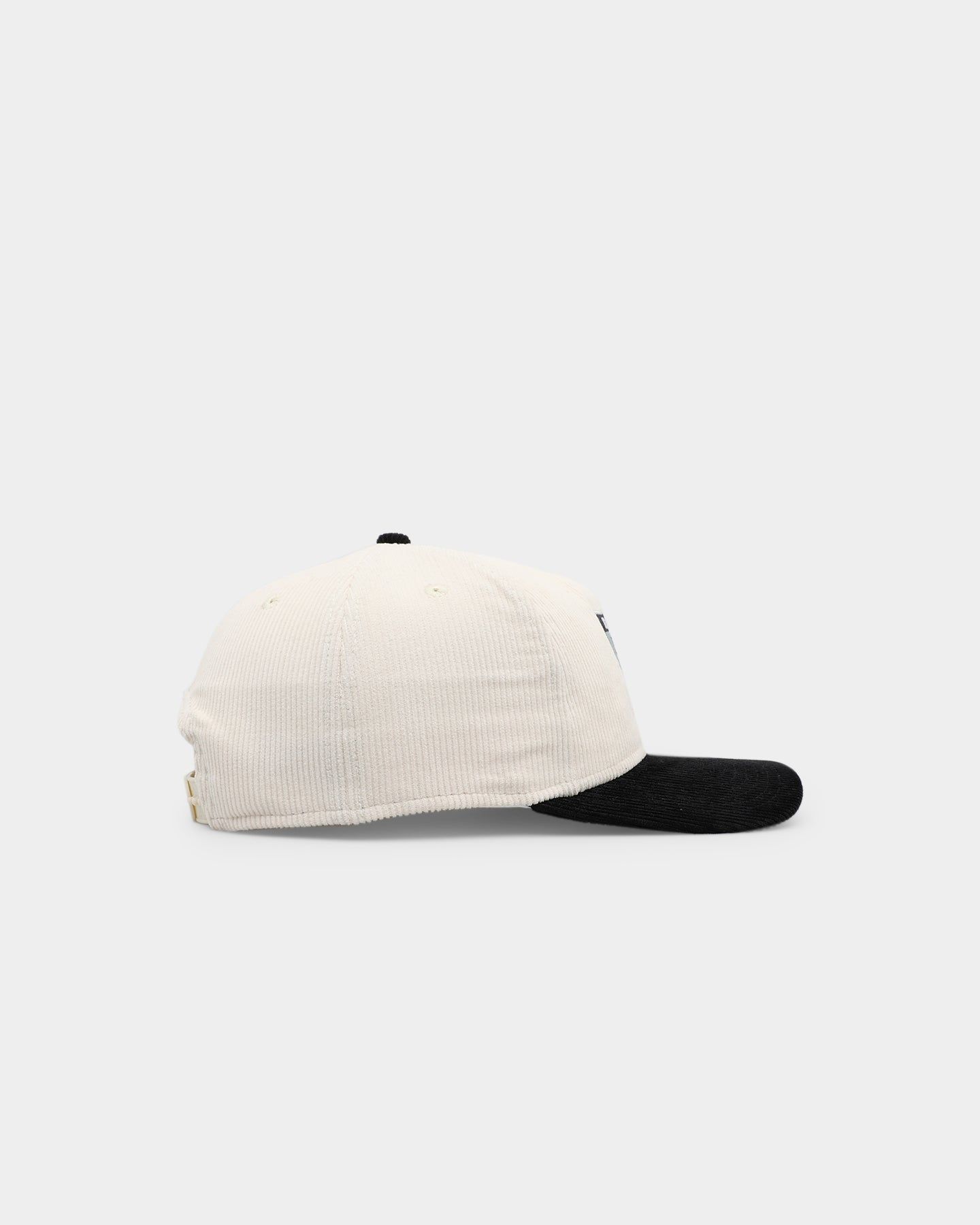 New Era Oakland Raiders 'Throwback Corduroy' Golfer Snapback White sold by Culture Kings product image thumbnail 3