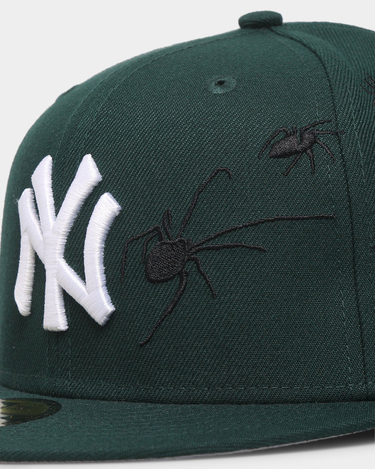 New Era New York Yankees 'Spider Crown' 59FIFTY Fitted Green sold by Culture Kings product image thumbnail 3