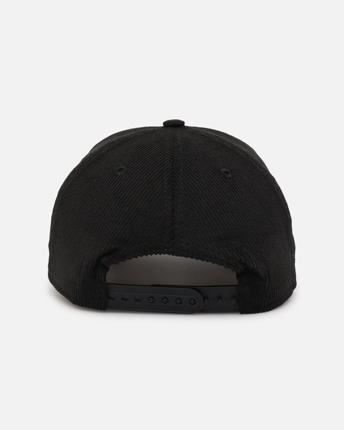 New Era New York Yankees 'Corduroy Suede' Pre-Curved Golfer Snapback Washed Black sold by Culture Kings product image thumbnail 3