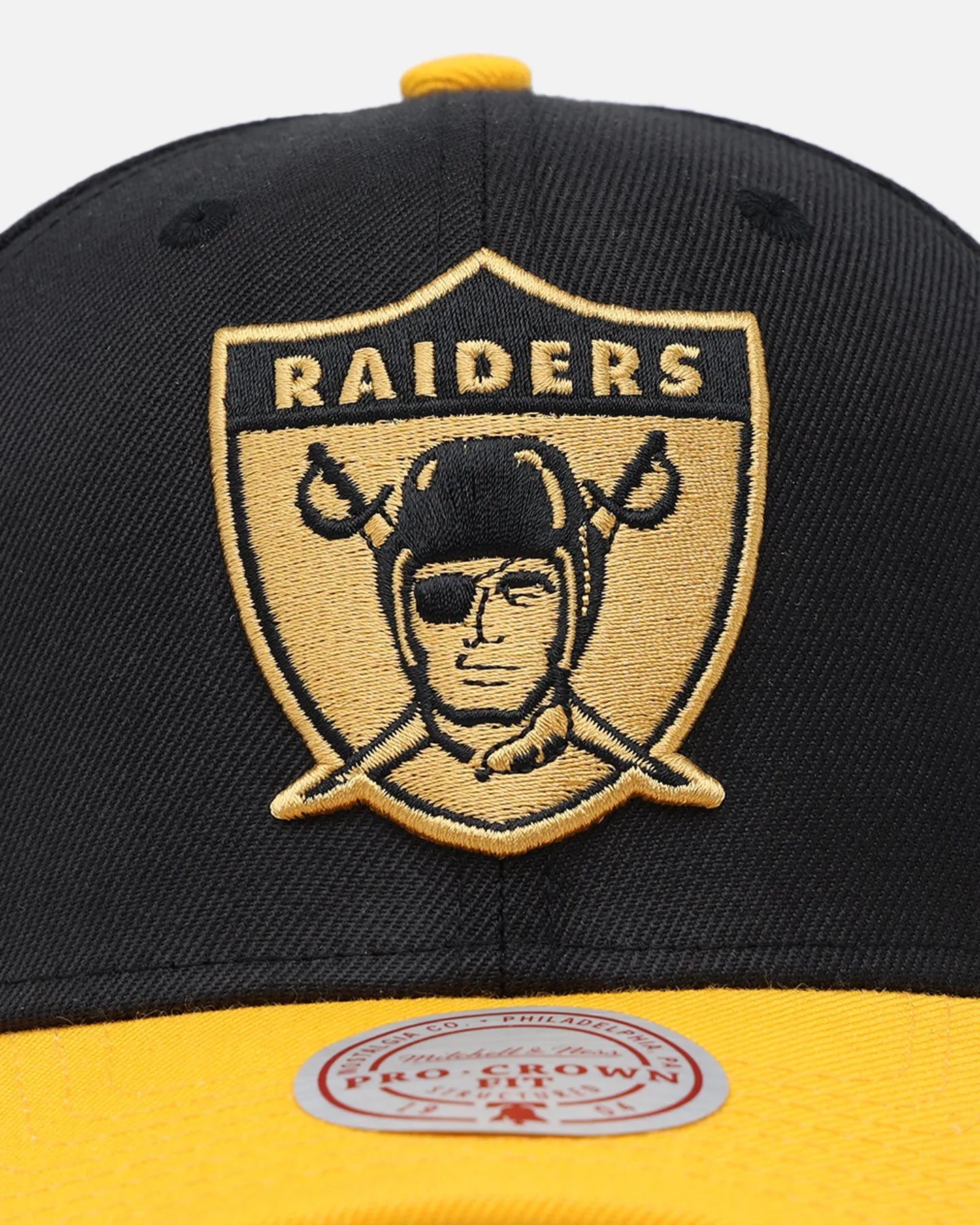 Mitchell & Ness Las Vegas Raiders "Enter The Dragon" Pro Crown Snapback Black/Ochre sold by Culture Kings product image thumbnail 5