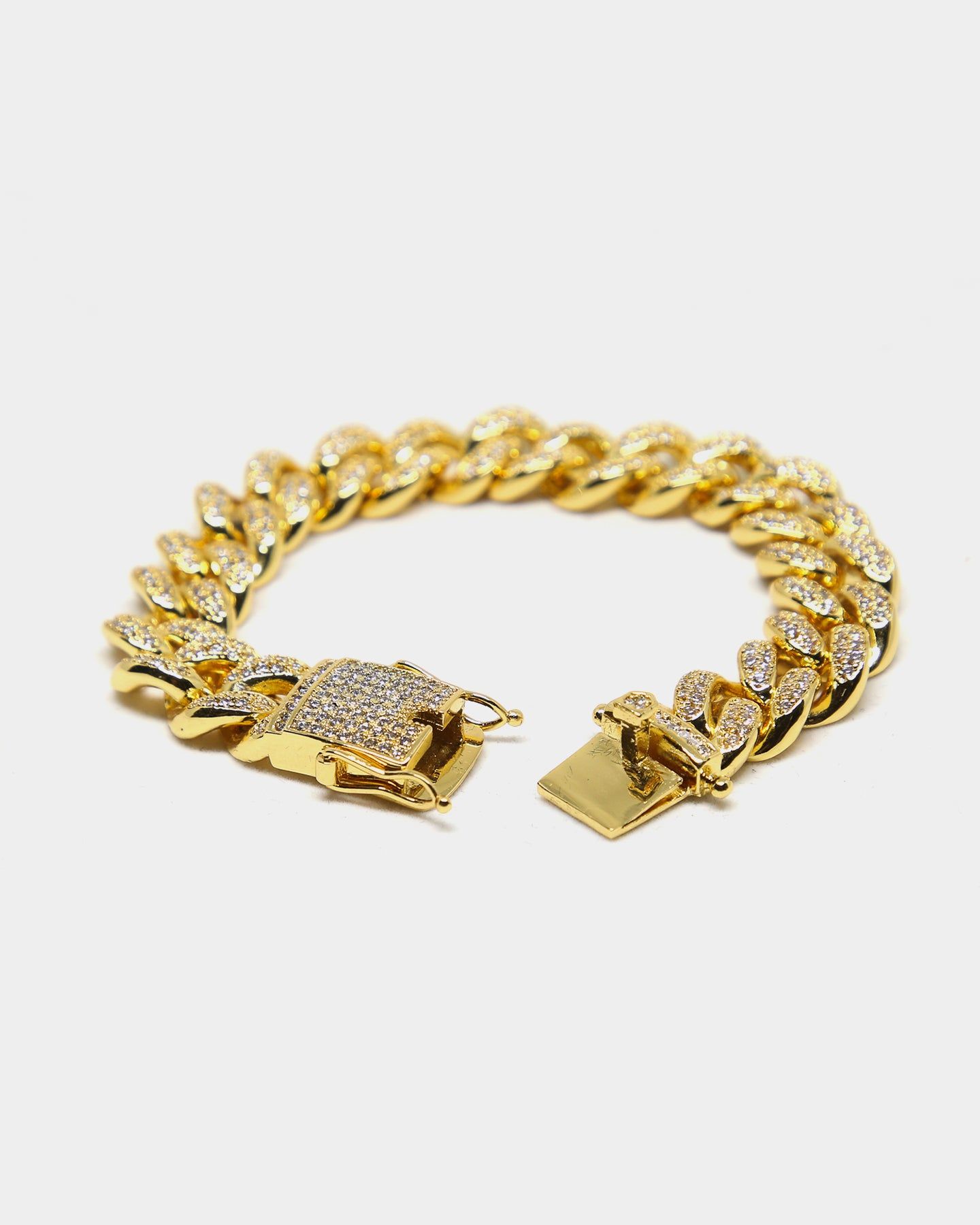 Saint Morta Diamond 7" Cuban Link Bracelet 12MM Gold Plated sold by Culture Kings product image thumbnail 4