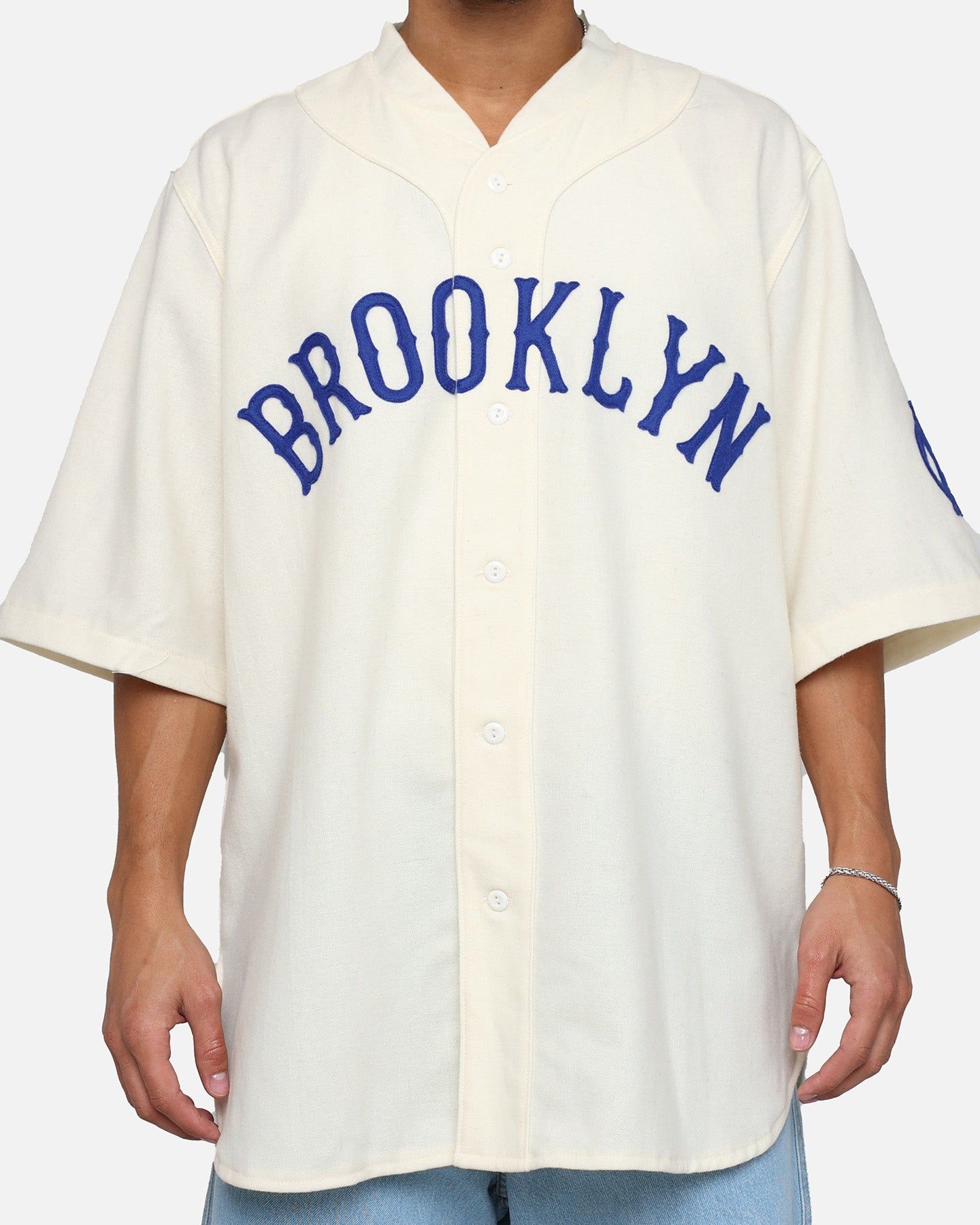Ebbets Field Flannels Brooklyn Royal Giants 1919 Home Jersey White sold by Culture Kings product image thumbnail 3