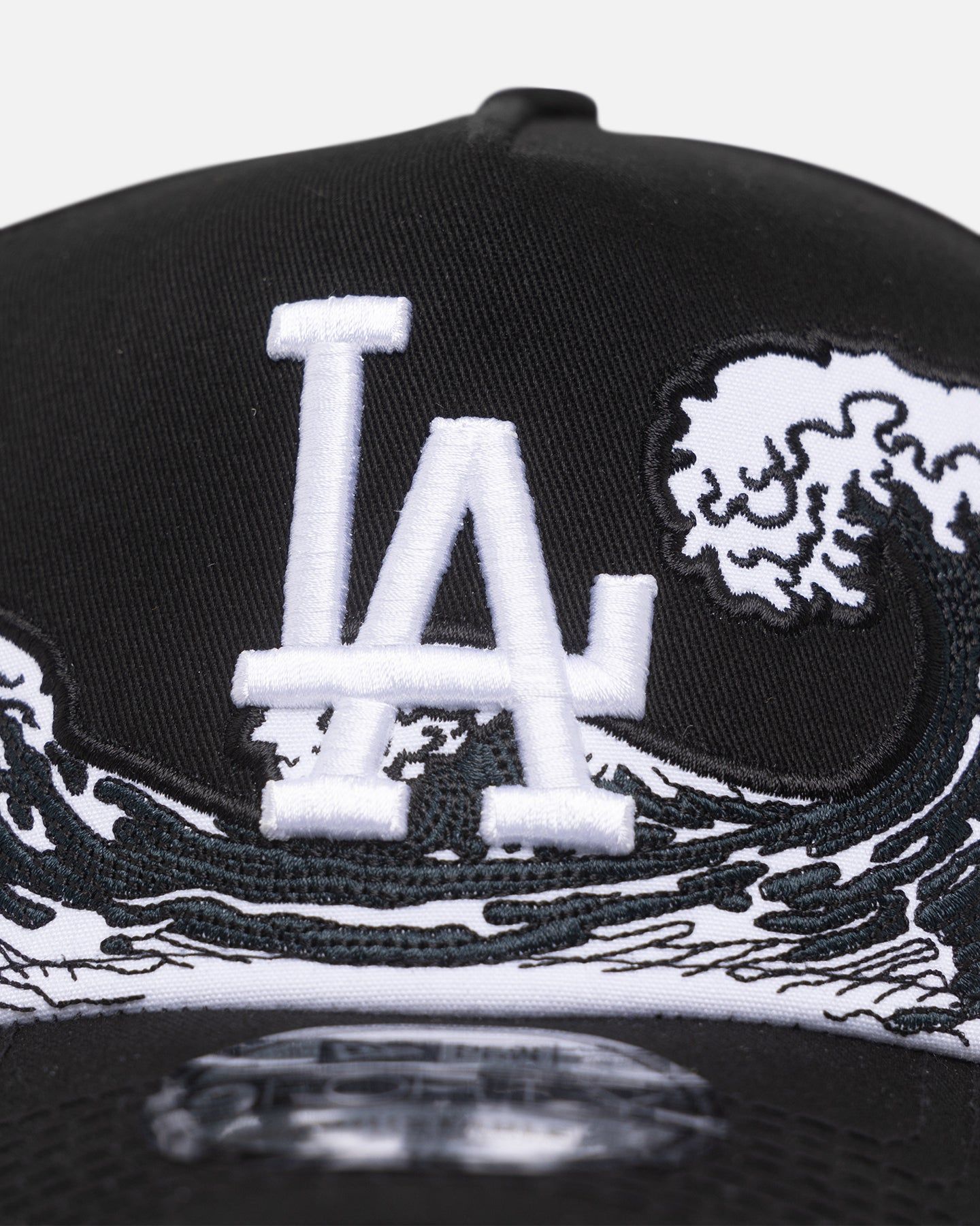 New Era Los Angeles Dodgers "Wave" 9FORTY A-Frame Snapback Black/White sold by Culture Kings product image thumbnail 5