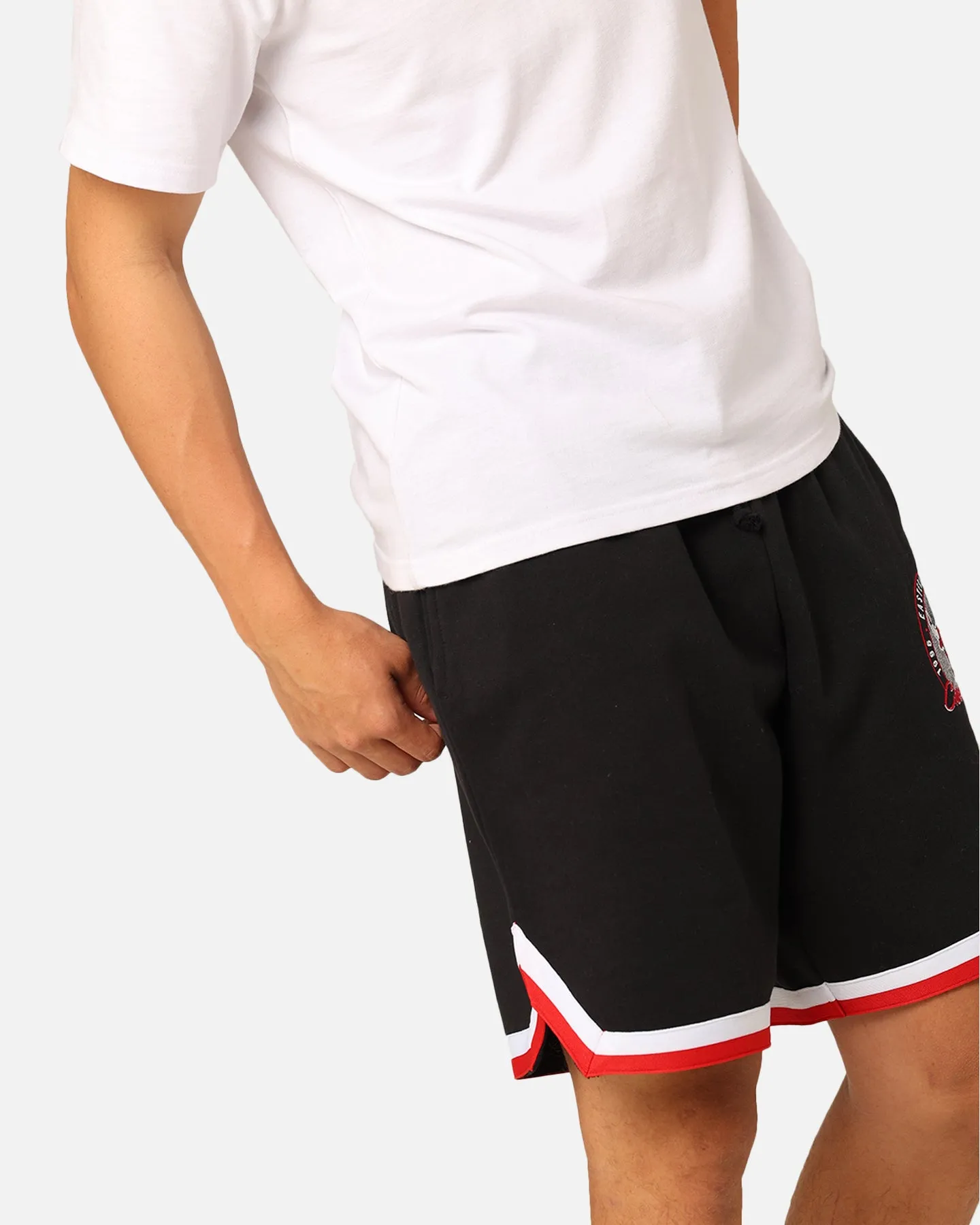 Mitchell & Ness Chicago Bulls Shooting Shorts Black sold by Culture Kings product image thumbnail 3