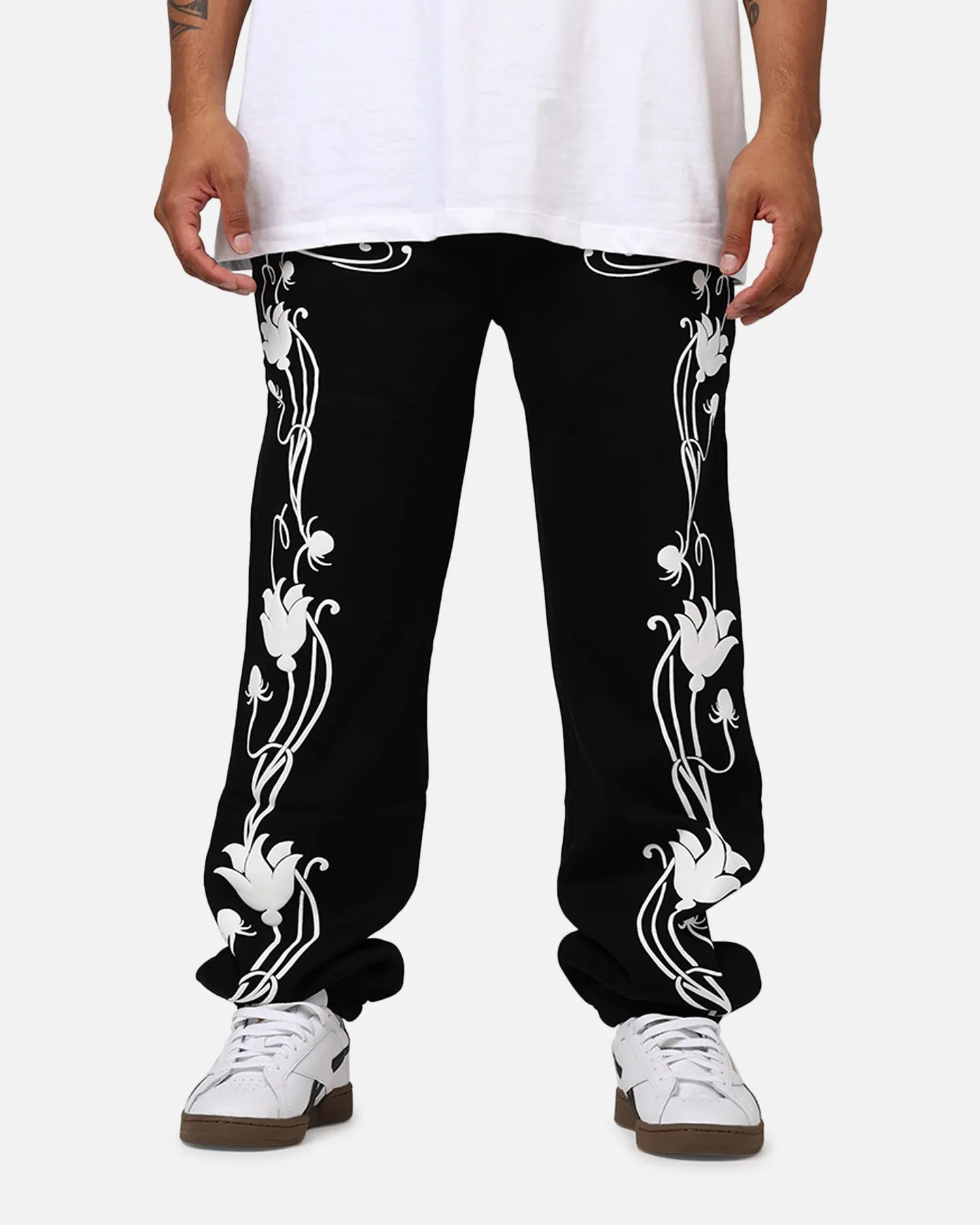 Carre Nouveau Baggy Sweatpant Black sold by Culture Kings