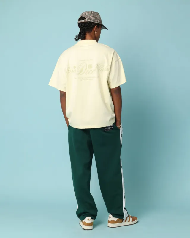 Carré Players Oversized T-Shirt Yellow sold by Culture Kings