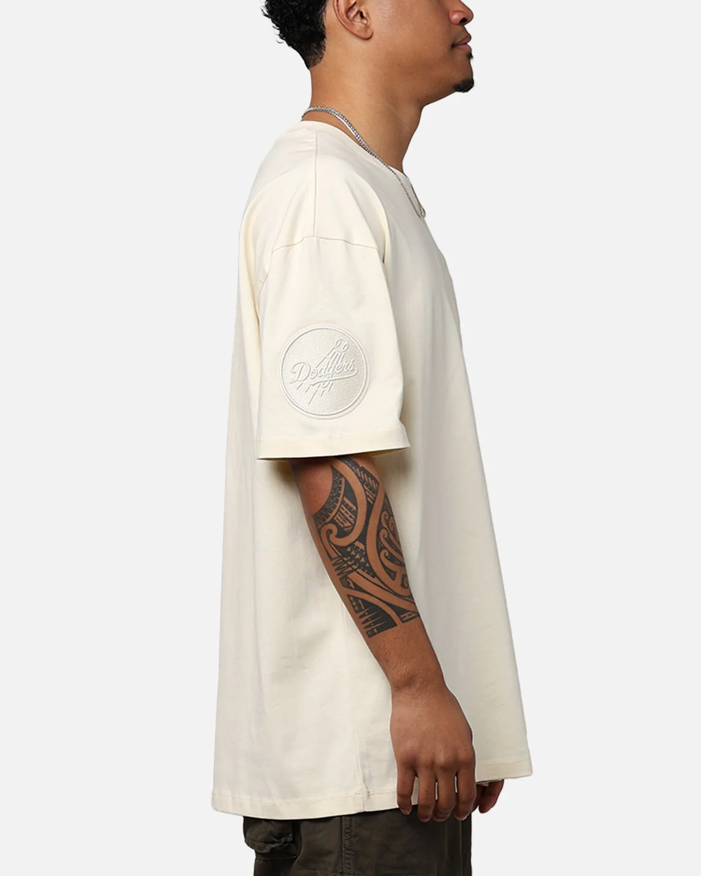 Pro Standard Los Angeles Dodgers Drop Shoulder T-Shirt Eggshell sold by Culture Kings product image thumbnail 5