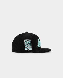 New Era Los Angeles Lakers 'Black Cord Blue Tint' 59FIFTY Fitted Black sold by Culture Kings