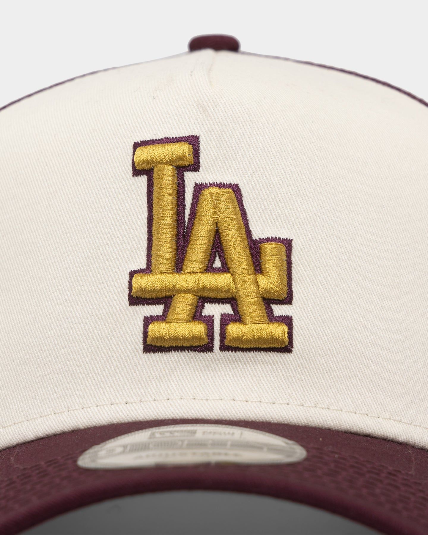 New Era Los Angeles Dodgers 'Golden Port' 9FORTY A-Frame Snapback White/Maroon sold by Culture Kings product image thumbnail 5