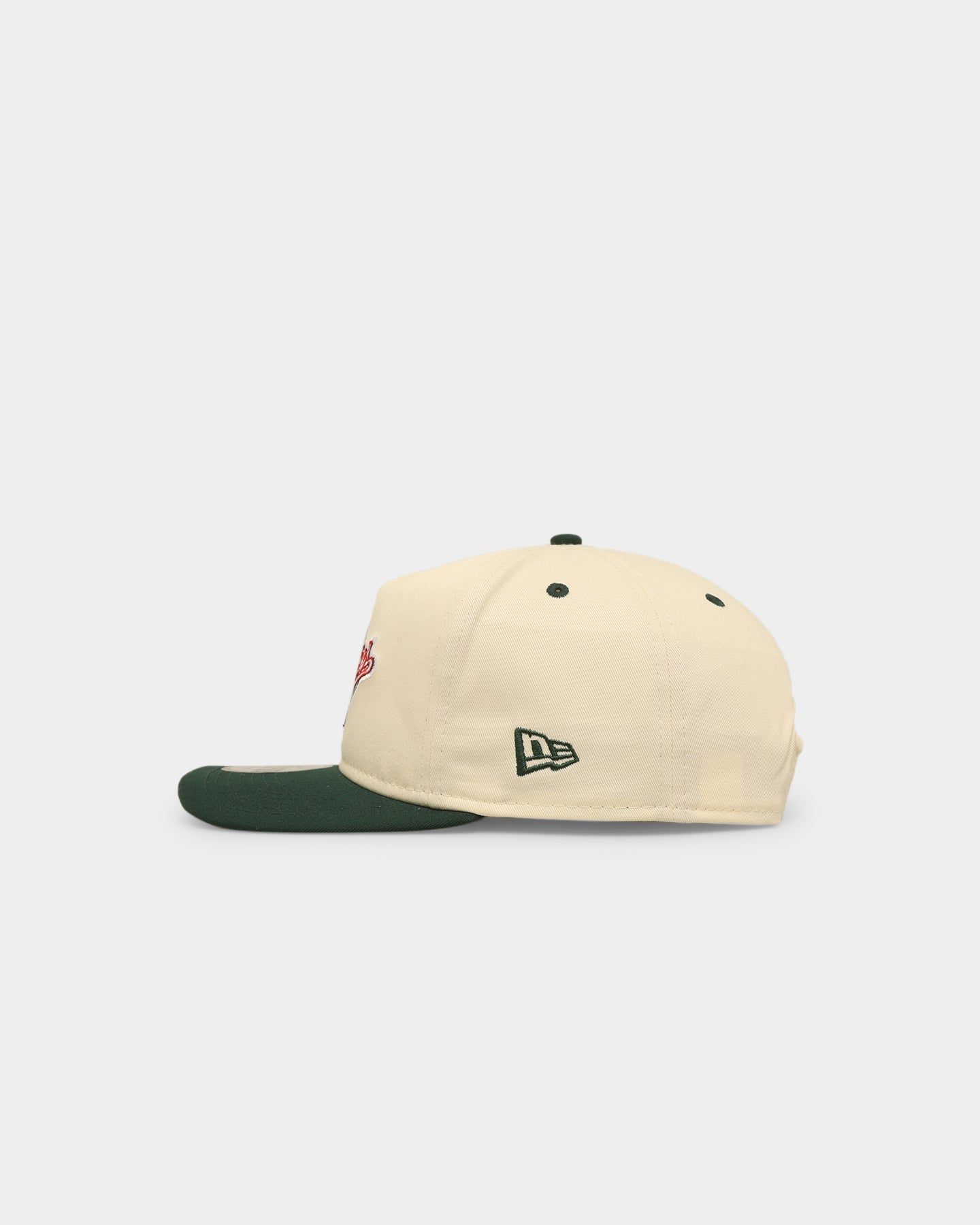 New Era Oakland Athletics '1980s World Series Through The Decades' 1989 World Series Golfer Snapback Chrome White/Original Team Colours sold by Culture Kings product image thumbnail 4
