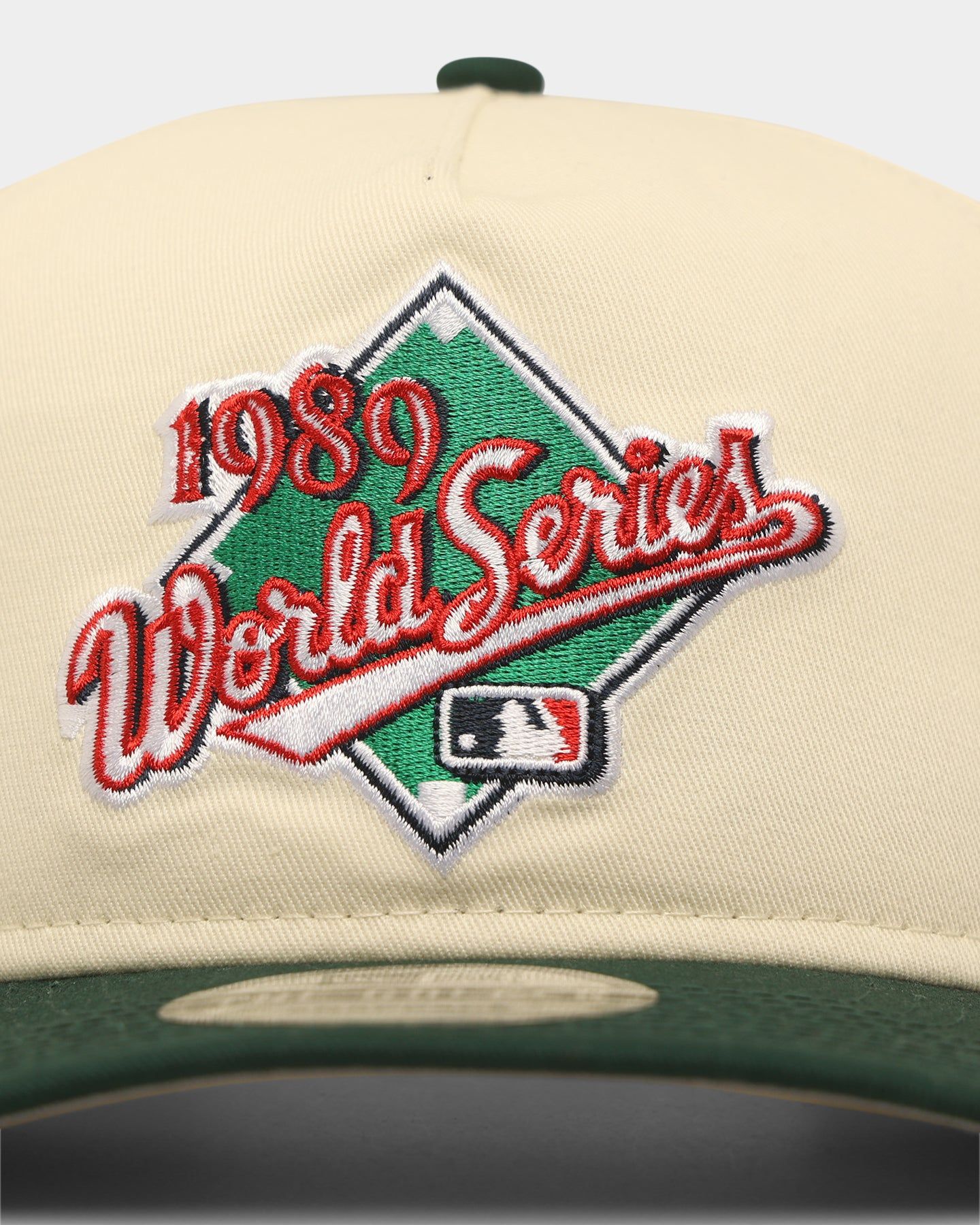 New Era Oakland Athletics '1980s World Series Through The Decades' 1989 World Series Golfer Snapback Chrome White/Original Team Colours sold by Culture Kings product image thumbnail 5