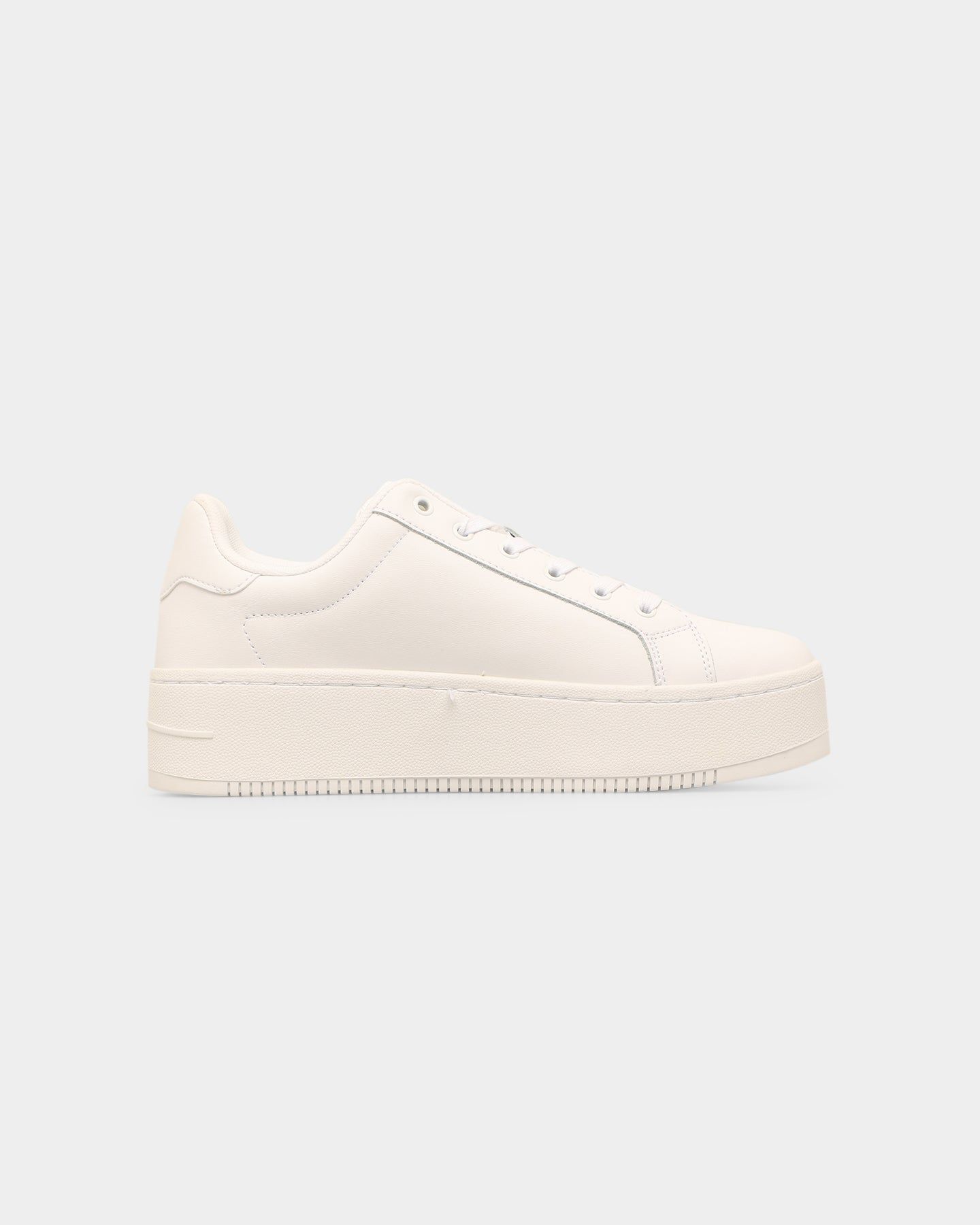 Tommy Jeans Women's Flatform Essential White sold by Culture Kings product image thumbnail 4