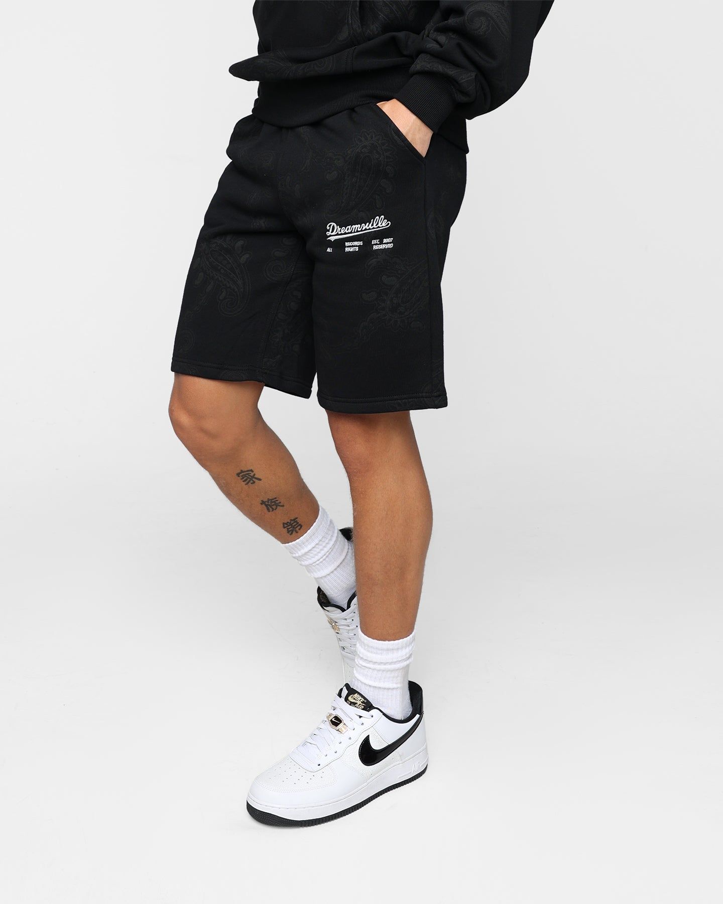 Dreamville Records Sweatshorts Black sold by Culture Kings product image thumbnail 4