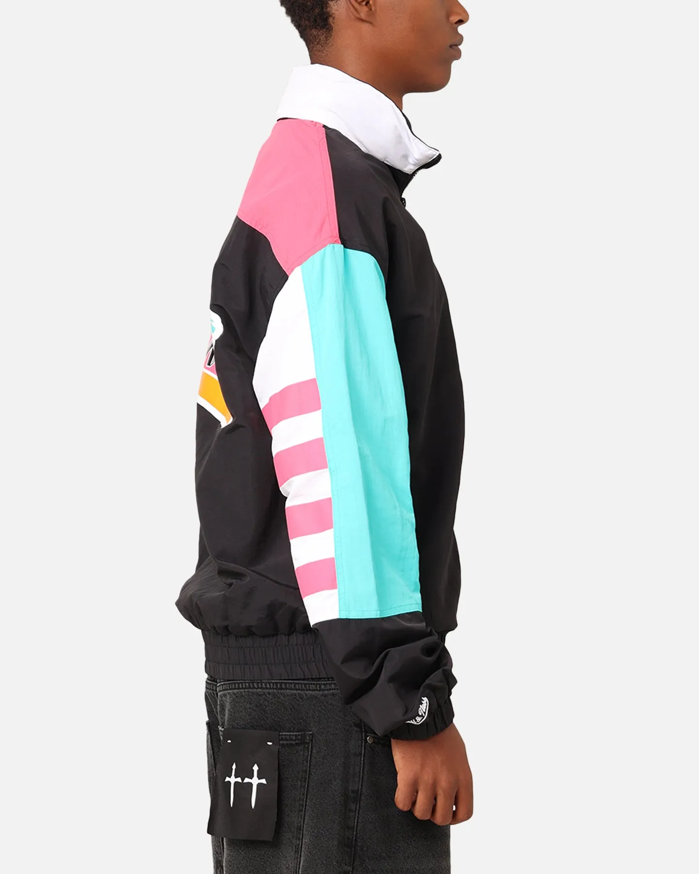 Mitchell & Ness San Antonio Spurs 'Spurs 2014 Champs' 25th Anniversary Jacket Multi sold by Culture Kings product image thumbnail 5