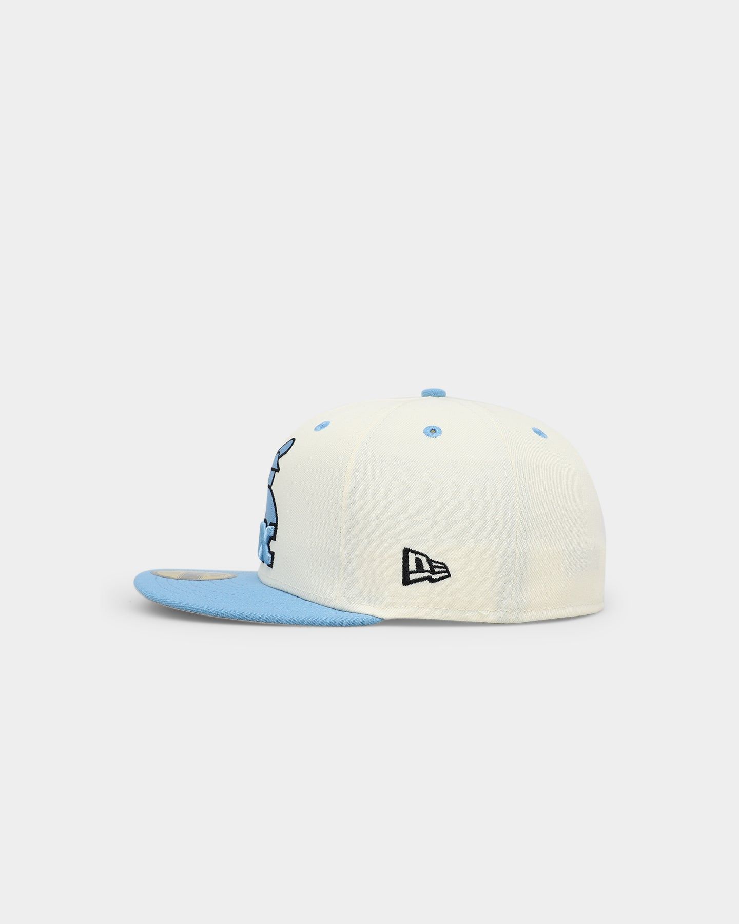 New Era Chicago White Sox 'Chrome University Blue' 59FIFTY Fitted White sold by Culture Kings product image thumbnail 4