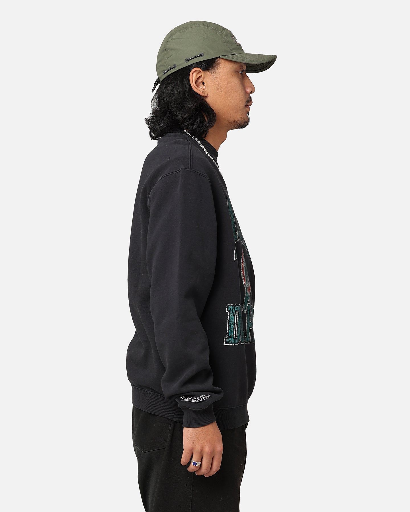 Mitchell & Ness Miami Dolphins Ivy Arch Vintage Crewneck Faded Black sold by Culture Kings product image thumbnail 5