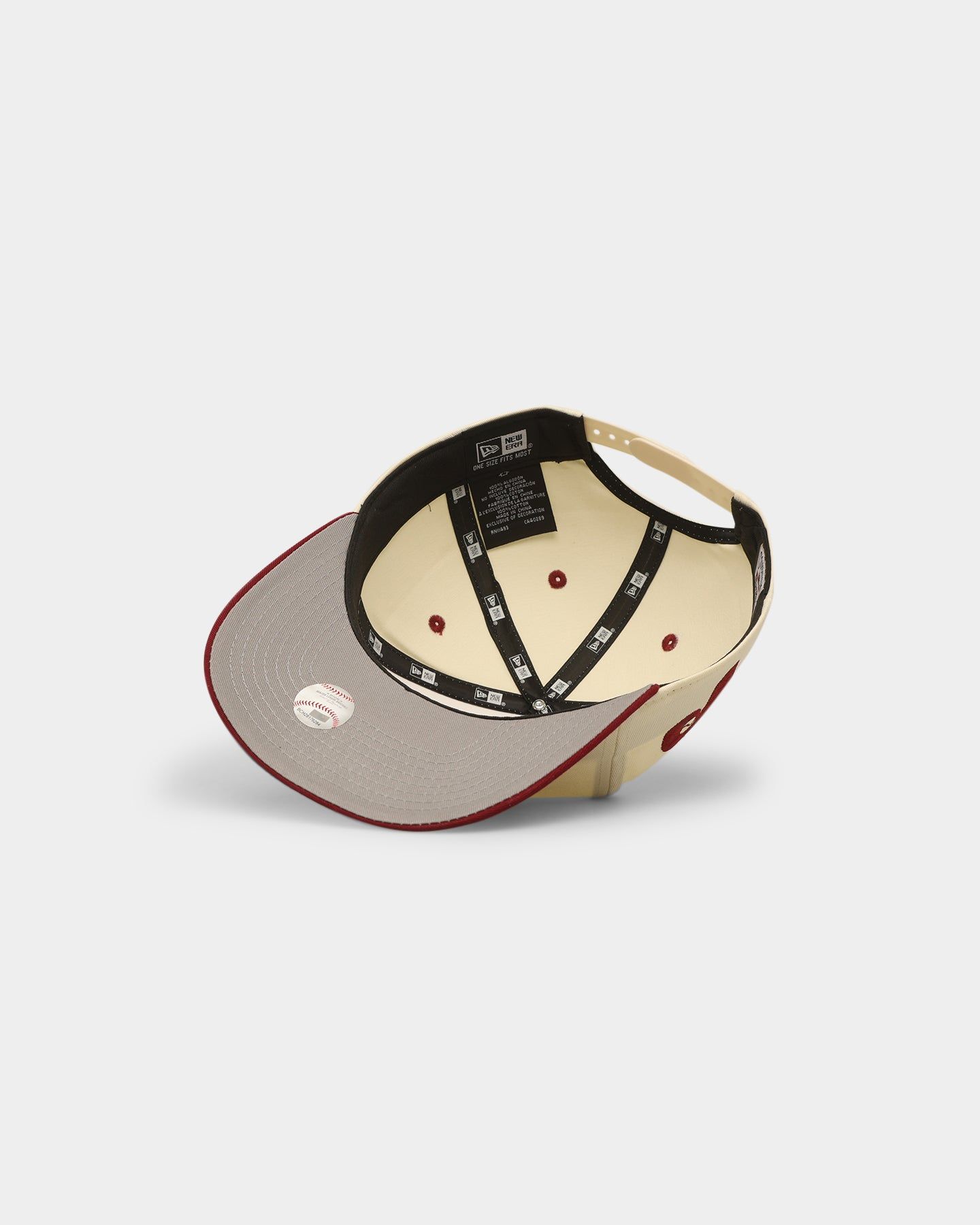 New Era Philadelphia Phillies '1980s World Series Through The Decades' 1980 World Series Golfer Snapback Chrome White/Original Team Colours sold by Culture Kings product image thumbnail 6