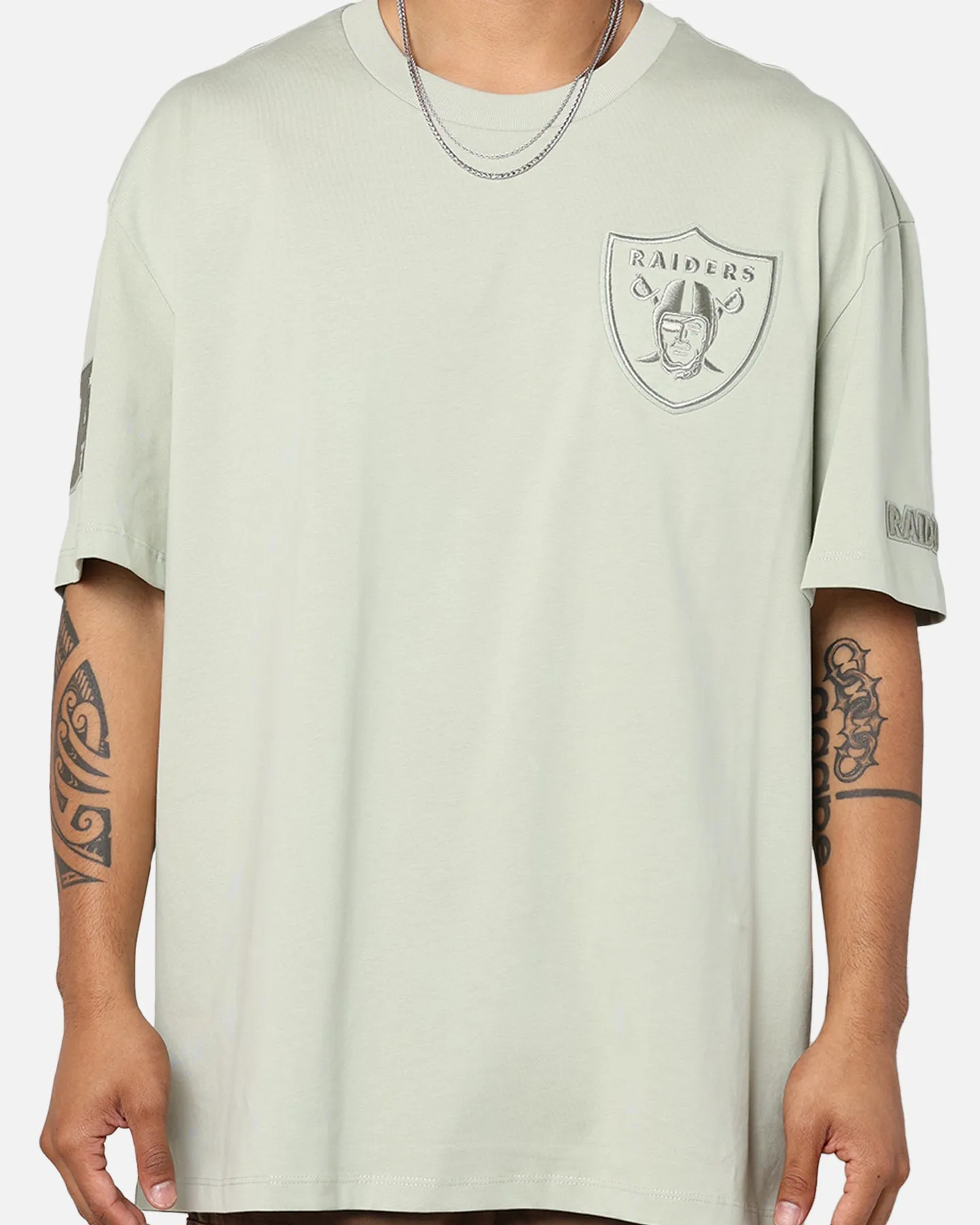 Pro Standard Las Vegas Raiders Drop Shoulder T-Shirt Moss sold by Culture Kings product image thumbnail 2