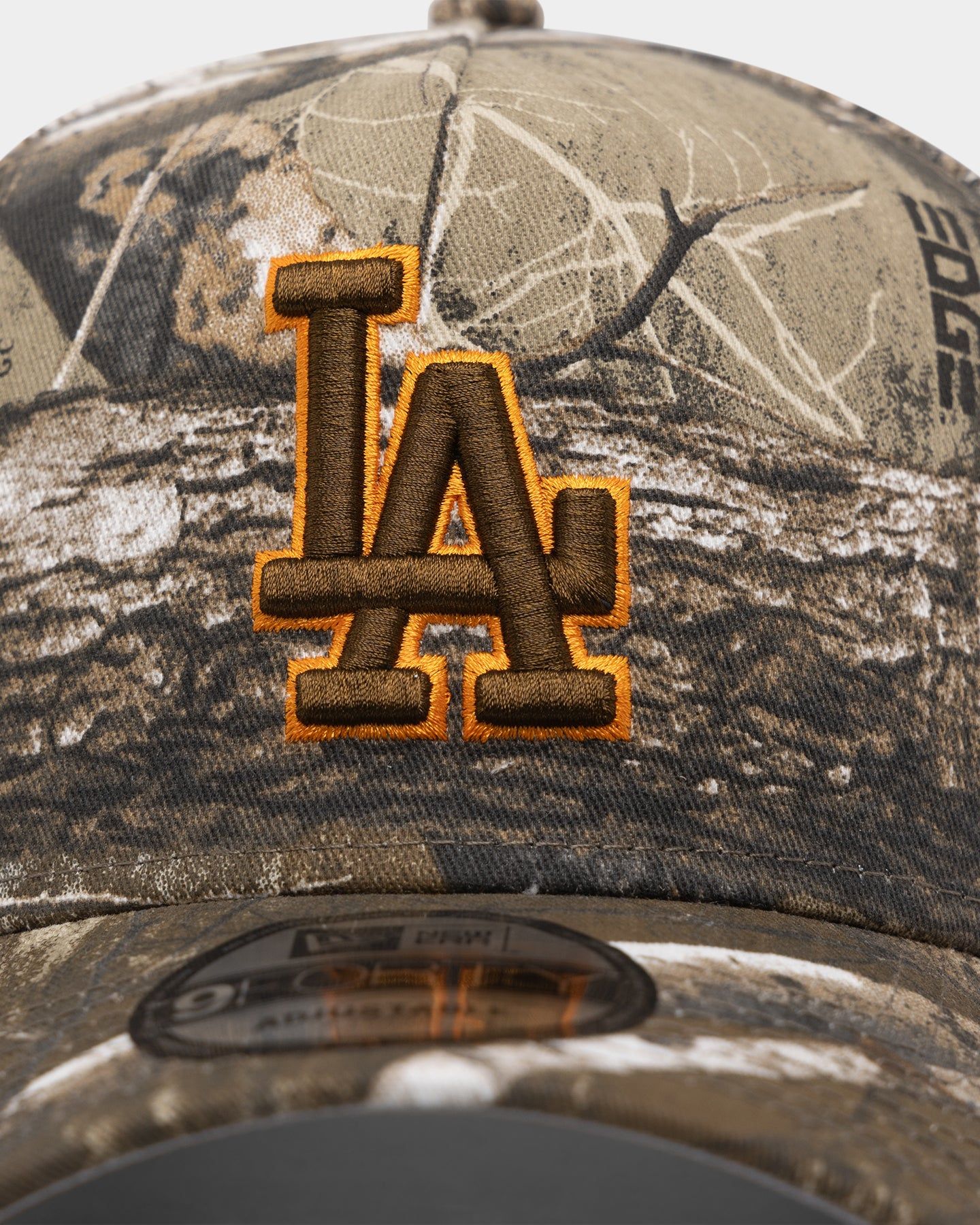New Era Los Angeles Dodgers 'Real Tree Twist' 9FORTY A-Frame Snapback Realtree Edge sold by Culture Kings product image thumbnail 5