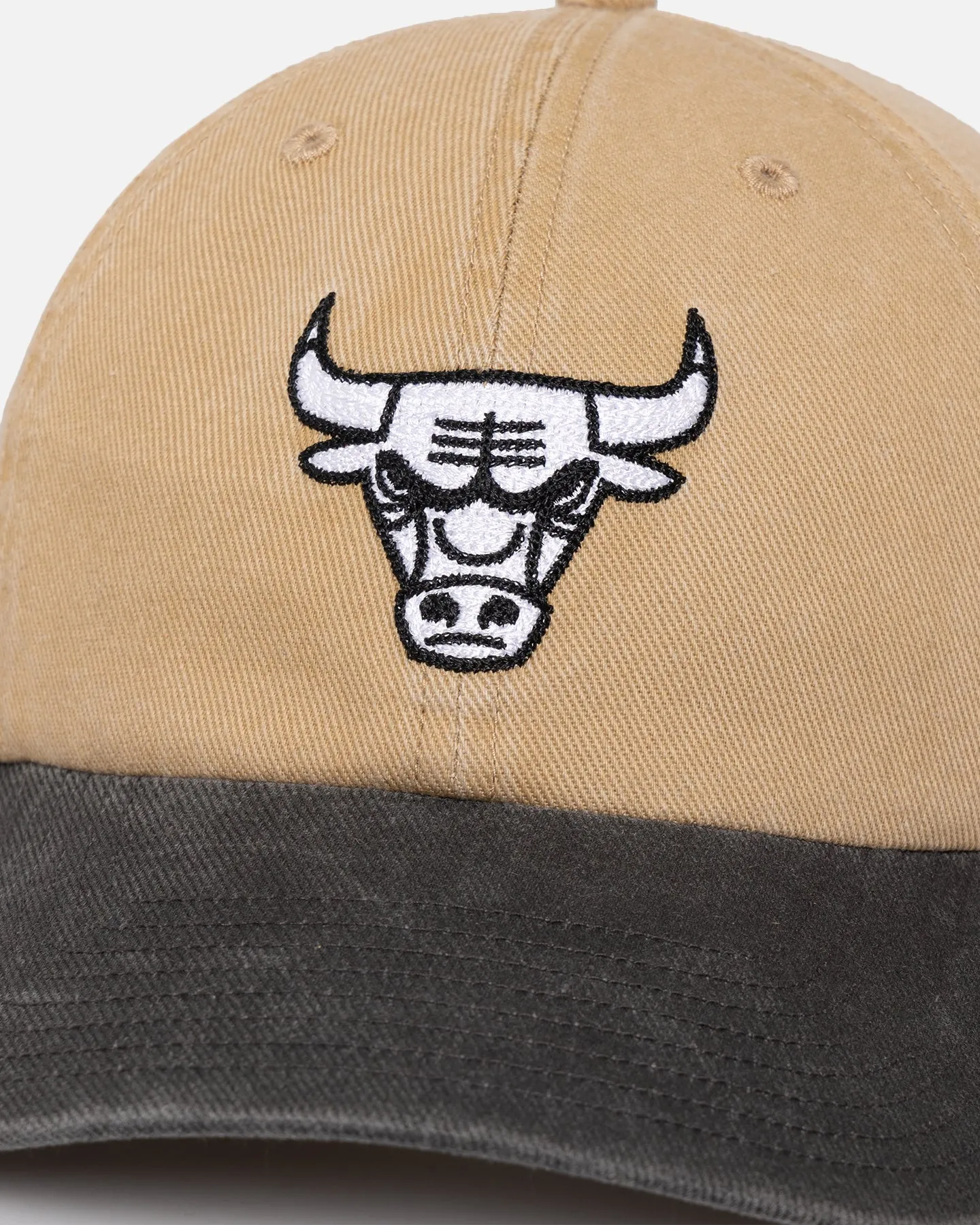 47 Brand Chicago Bulls 47 Clean Up Strapback Khaki sold by Culture Kings product image thumbnail 2