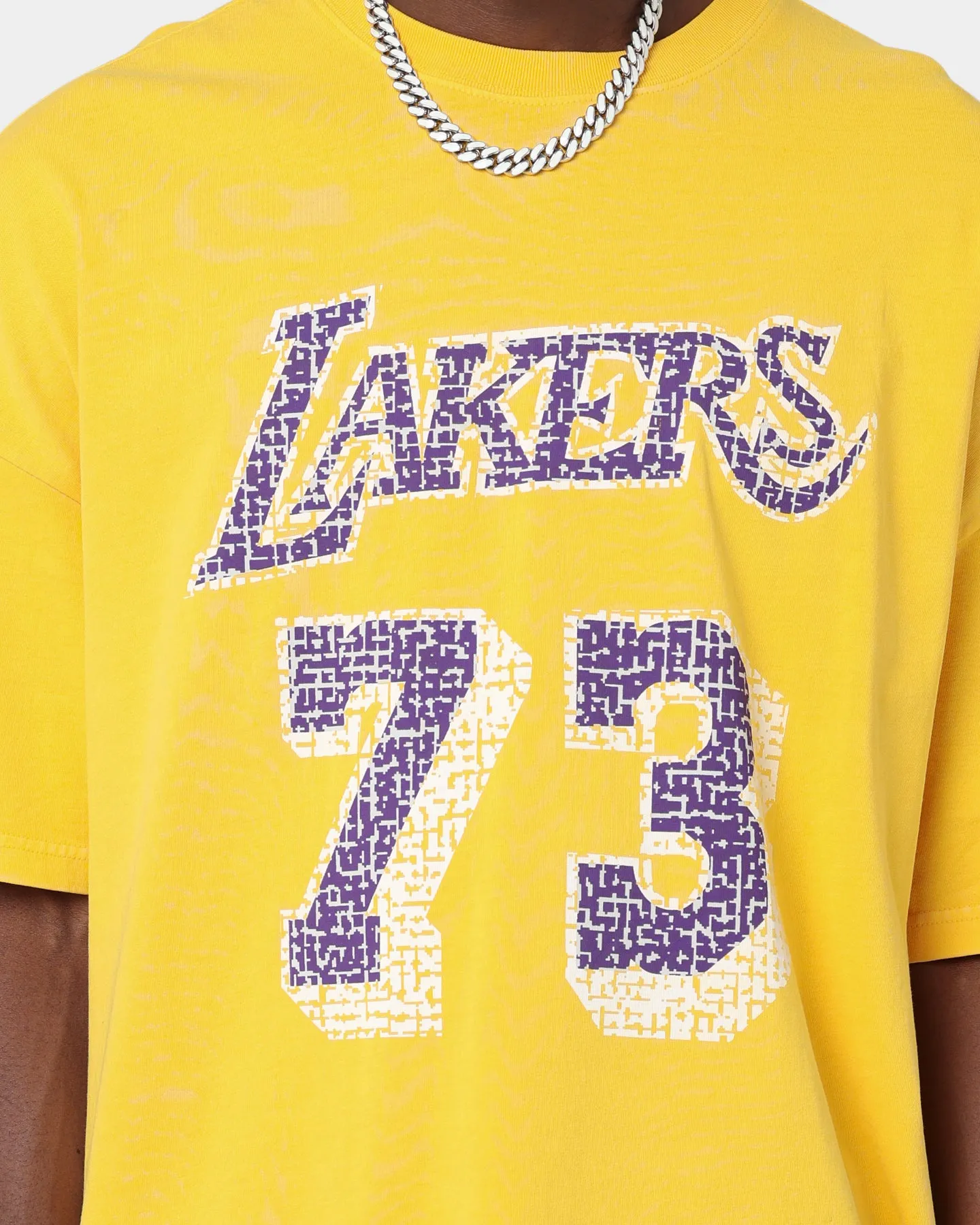 Mitchell & Ness Los Angeles Lakers Dennis Rodman #34 N&N Oversized T-Shirt Faded Yellow sold by Culture Kings product image thumbnail 3