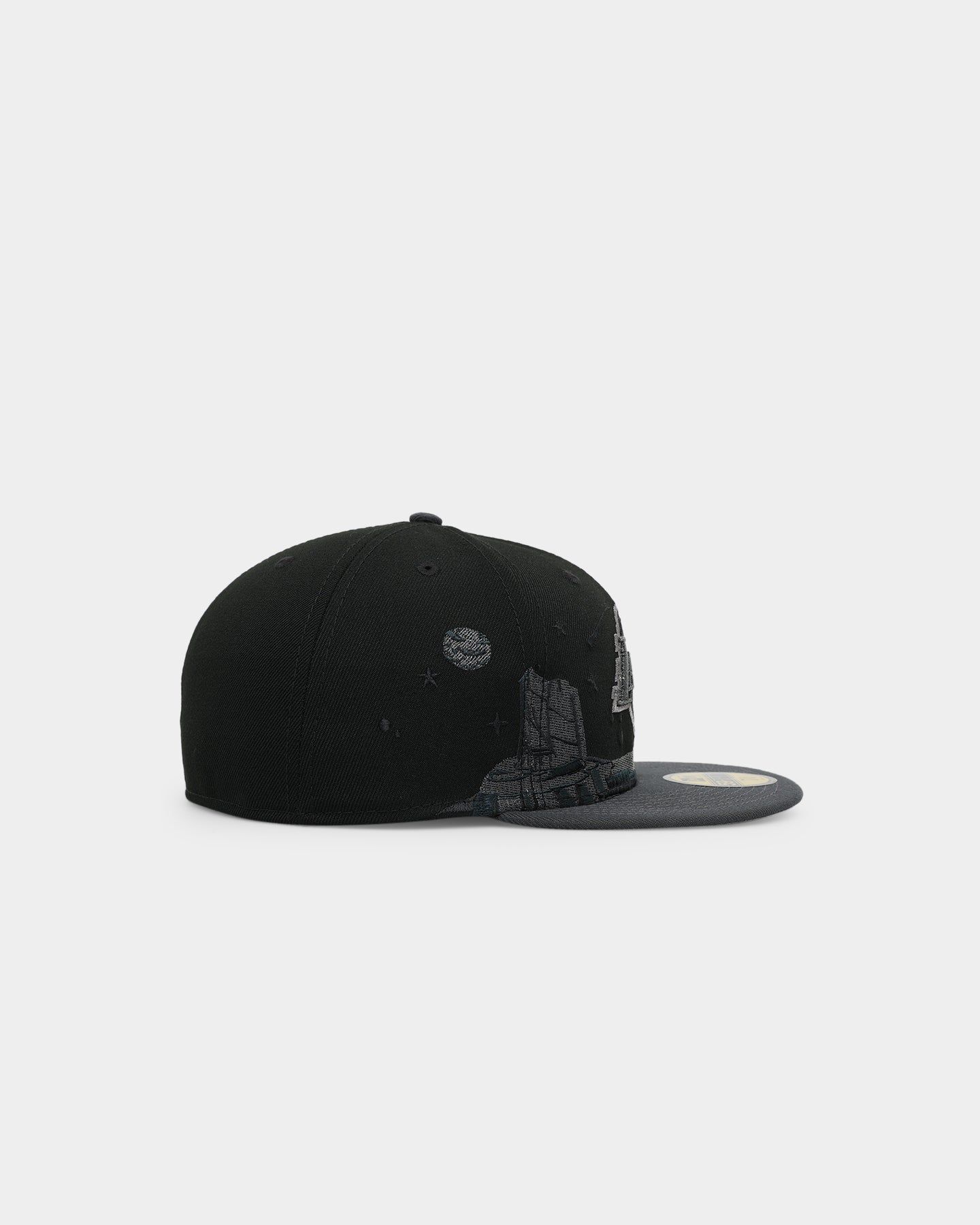New Era Los Angeles Lakers Planetary 59FIFTY Fitted Black sold by Culture Kings product image thumbnail 3