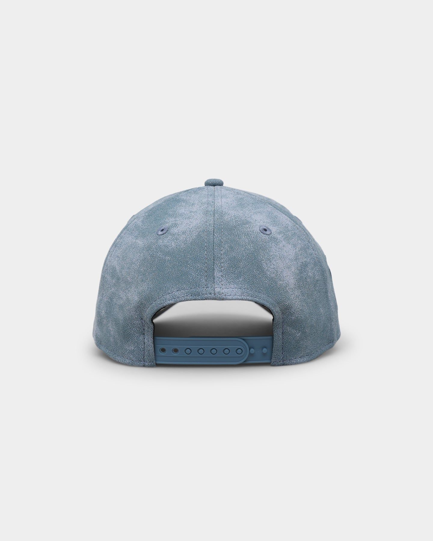 New Era Chicago Bulls 'Sky Blue Washed Suede' 9FORTY A-Frame Snapback Pastel Blue sold by Culture Kings product image thumbnail 2