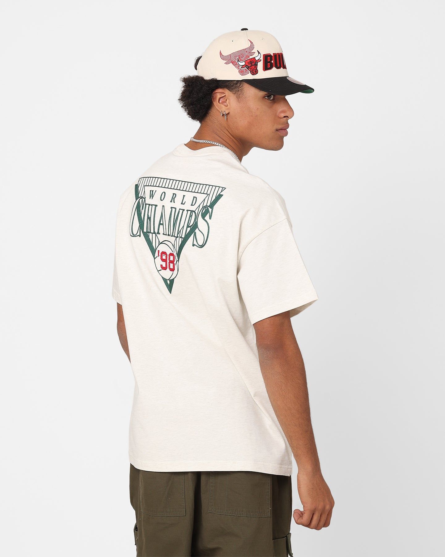 Mitchell & Ness Chicago Bulls '98 Champs T-Shirt White Marle sold by Culture Kings