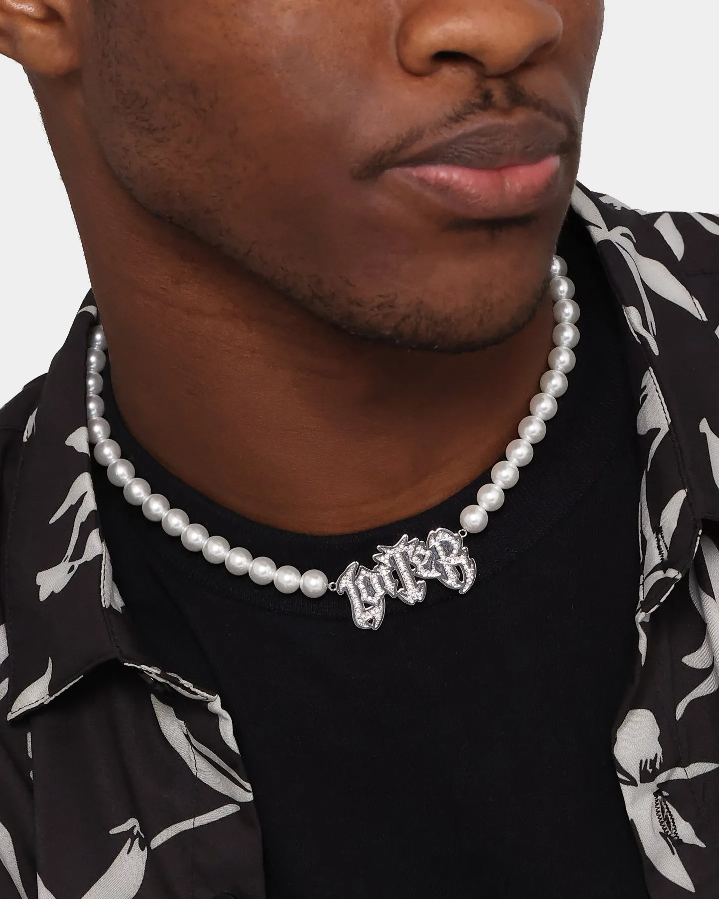 Loiter Pearl Choker Necklace Silver/White sold by Culture Kings