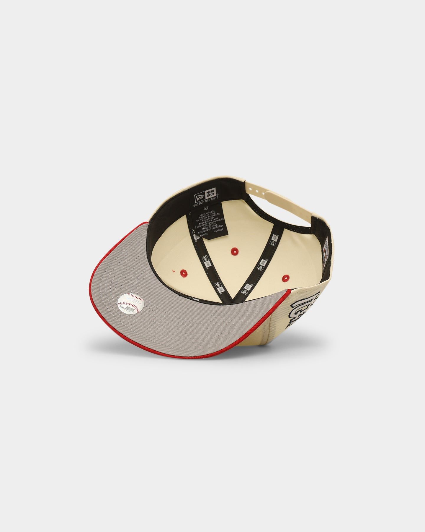 New Era St Louis Cardinals '1980s World Series Through The Decades' 1982 World Series Golfer Snapback Chrome White/Original Team Colours sold by Culture Kings product image thumbnail 6