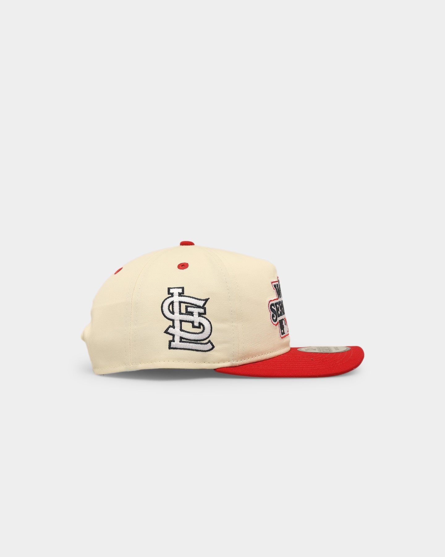 New Era St Louis Cardinals '1980s World Series Through The Decades' 1982 World Series Golfer Snapback Chrome White/Original Team Colours sold by Culture Kings product image thumbnail 3
