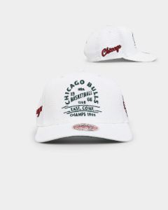 Mitchell & Ness Chicago Bulls State Of Mind Snapback Vintage White sold by Culture Kings