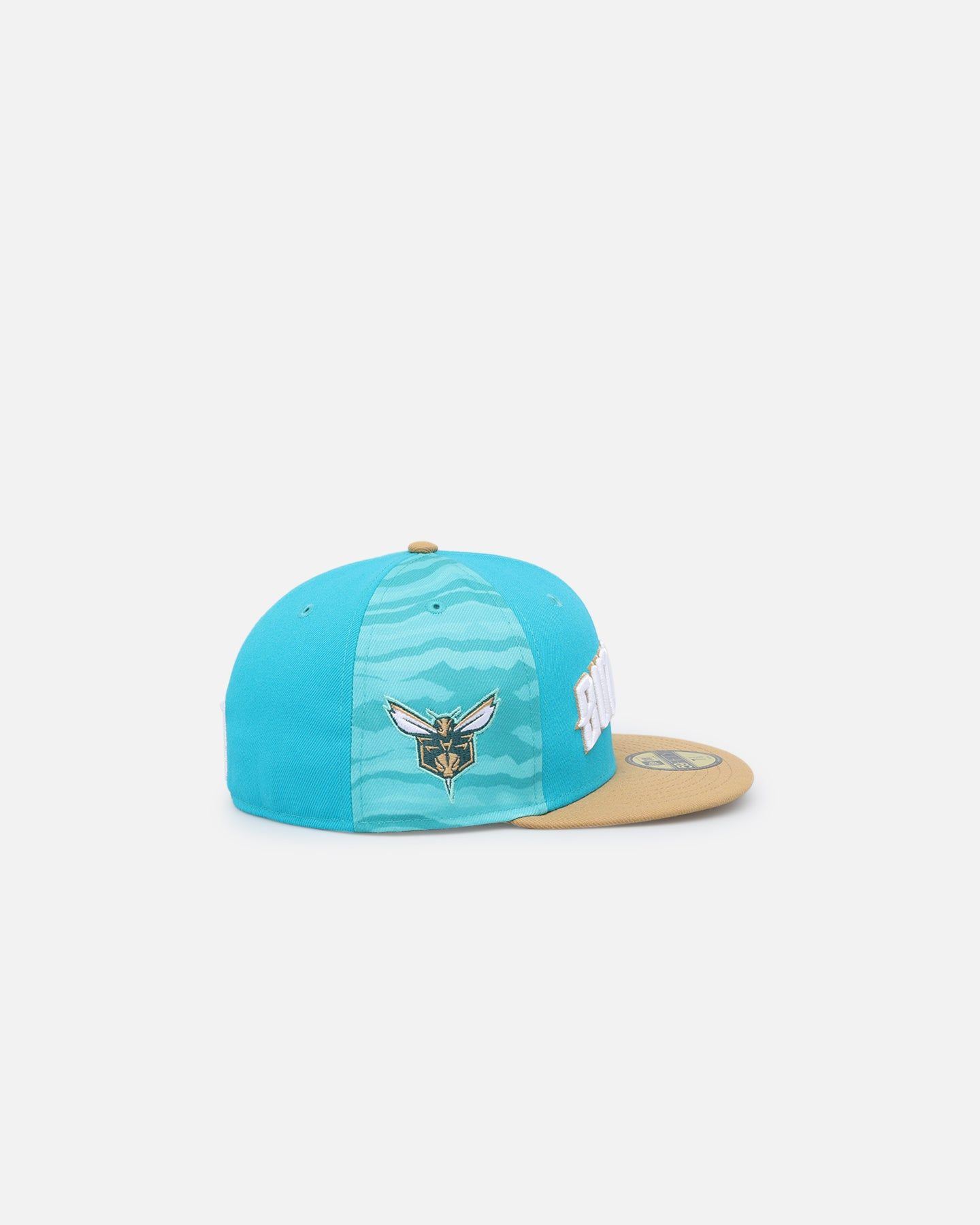 New Era Charlotte Hornets 'NBA CE Headwear Collection' 59FIFTY Fitted Turquoise sold by Culture Kings product image thumbnail 3