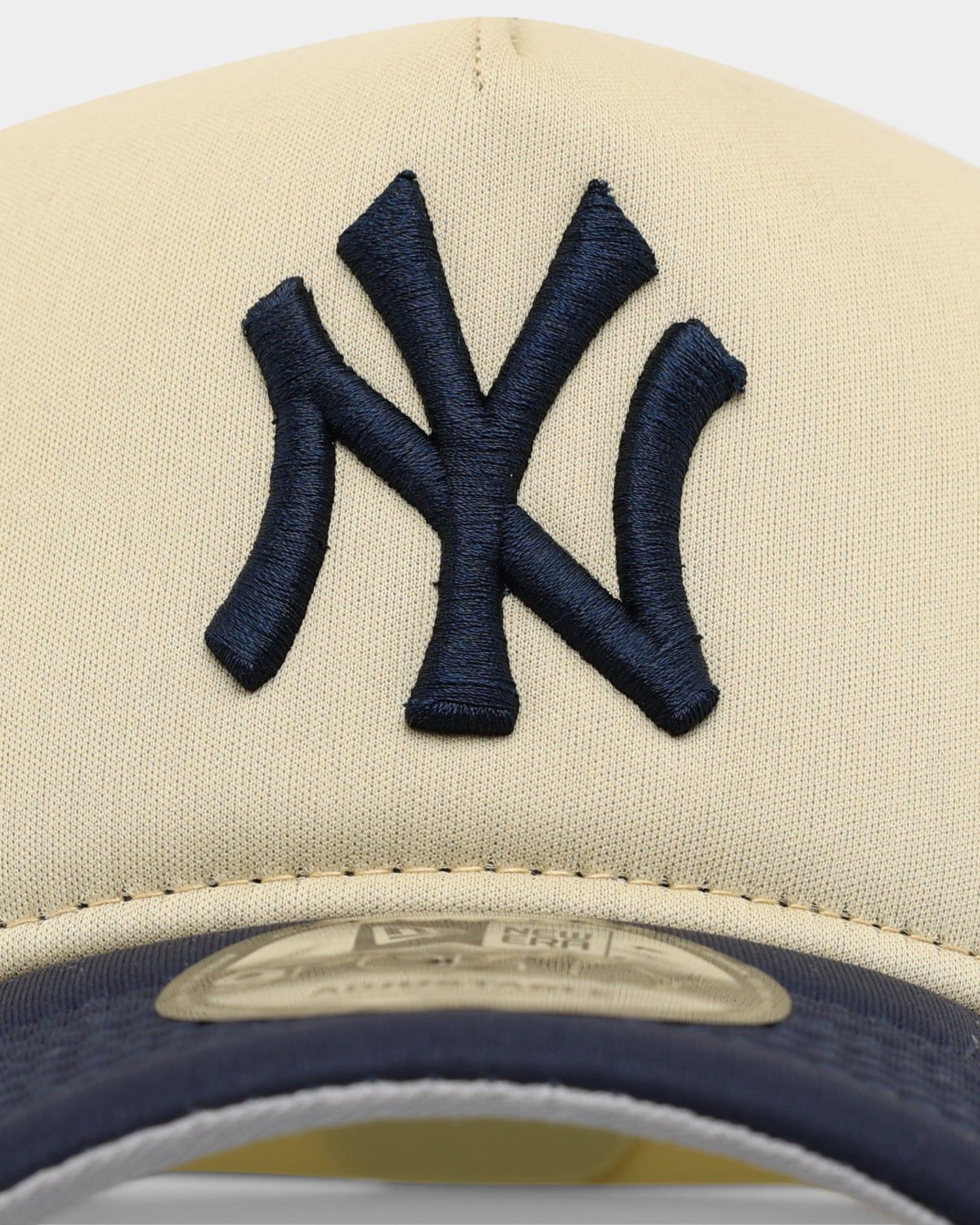 New Era New York Yankees All Day 9FORTY A-Frame Snapback Vegas Gold sold by Culture Kings product image thumbnail 5