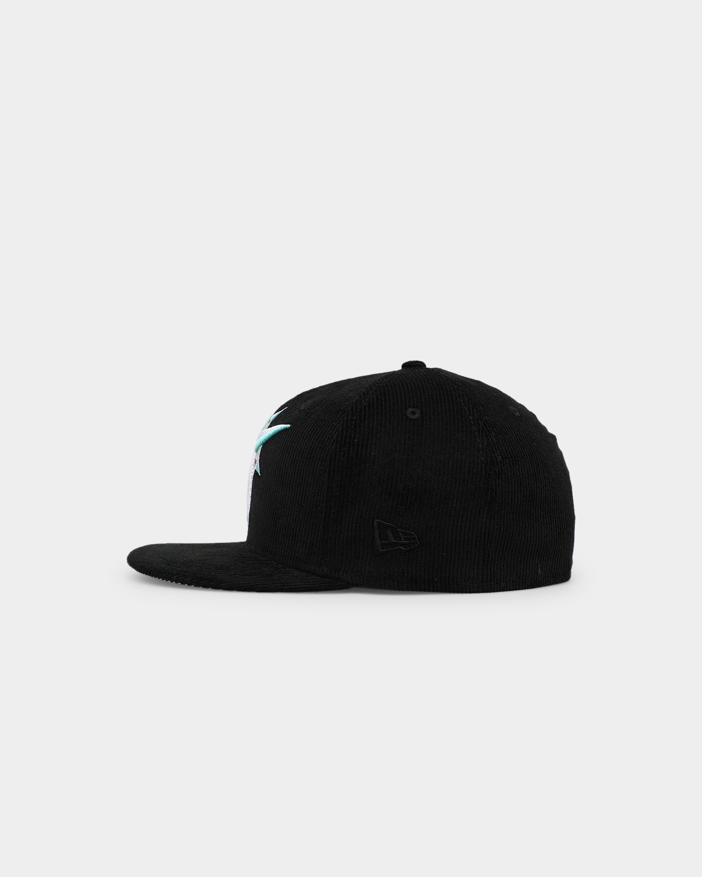 New Era Seattle Mariners 'Black Cord Blue Tint' 59FIFTY Fitted Black sold by Culture Kings product image thumbnail 4