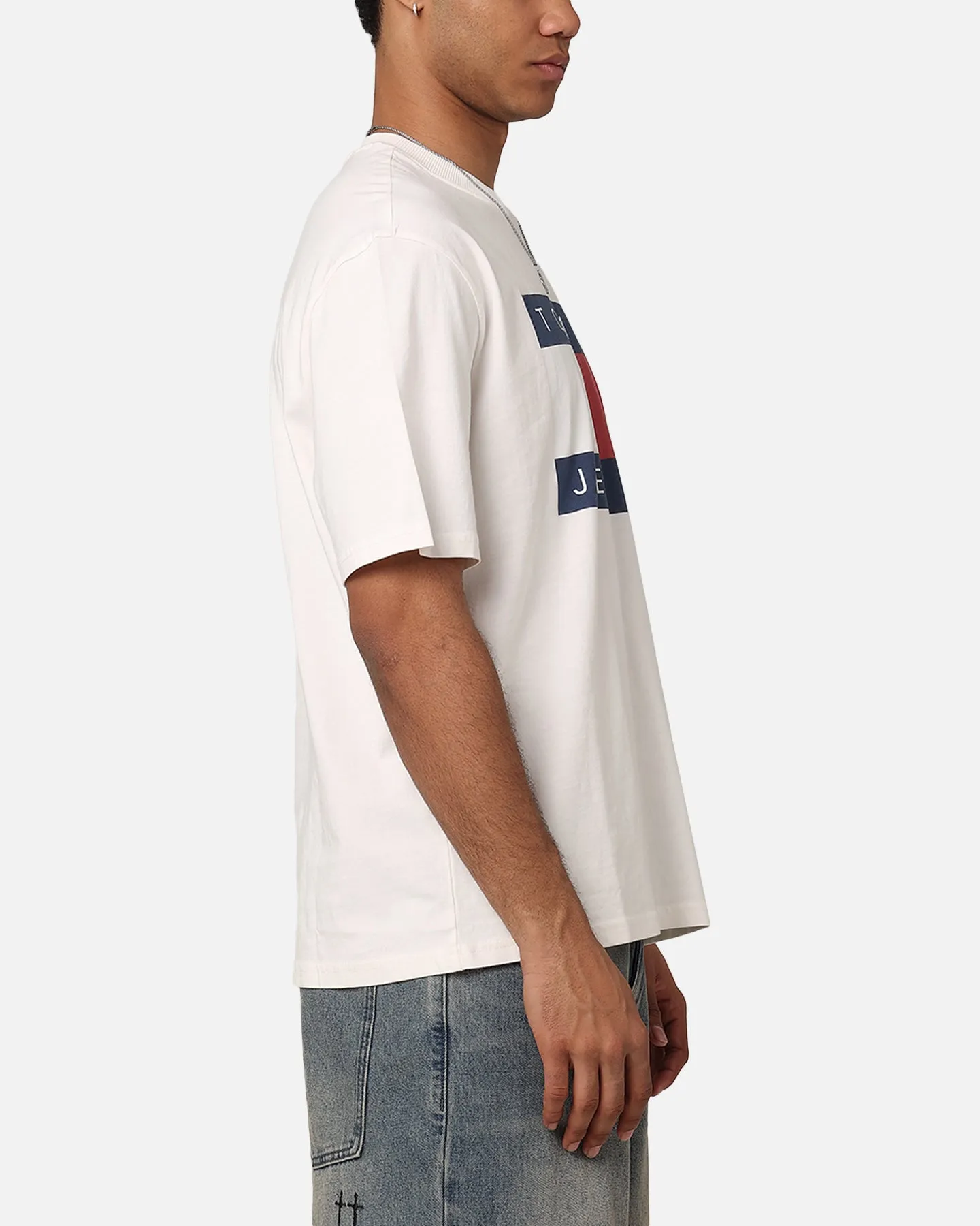 Tommy Jeans TJM Oversized Big Flag T-Shirt Ancient White sold by Culture Kings product image thumbnail 4