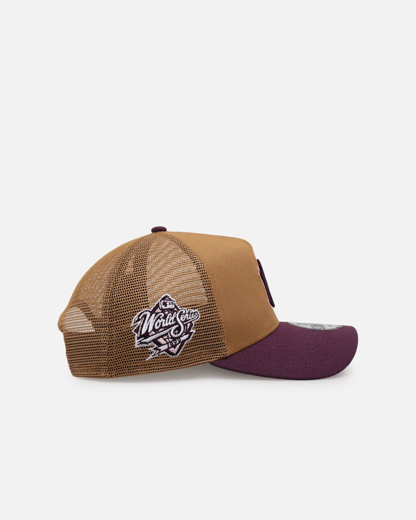 New Era New York Yankees 'Rustic Rose' 9FORTY A-Frame Trucker Snapback Wheat sold by Culture Kings product image thumbnail 3