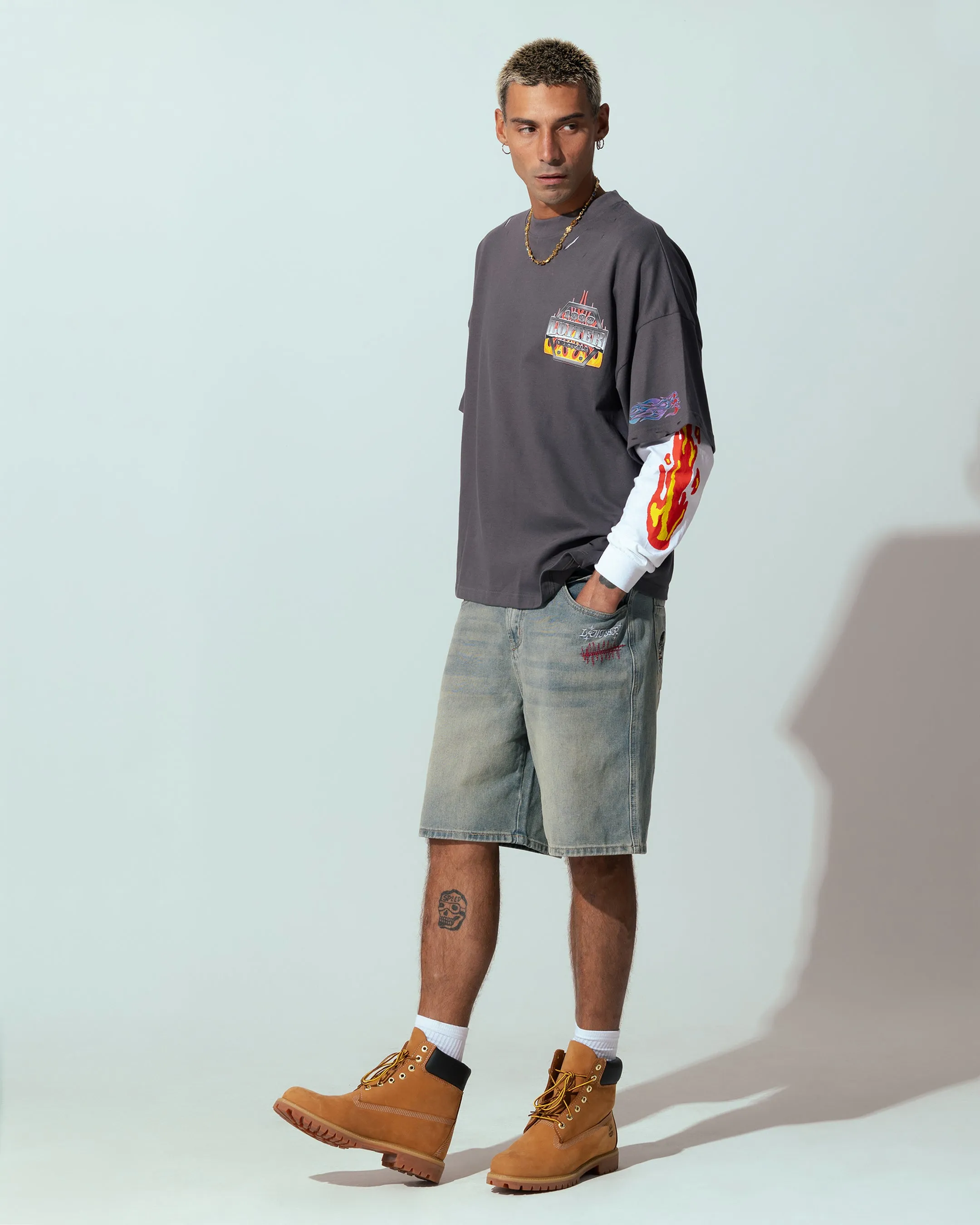 Loiter Motor Box T-Shirt Charcoal sold by Culture Kings product image thumbnail 4