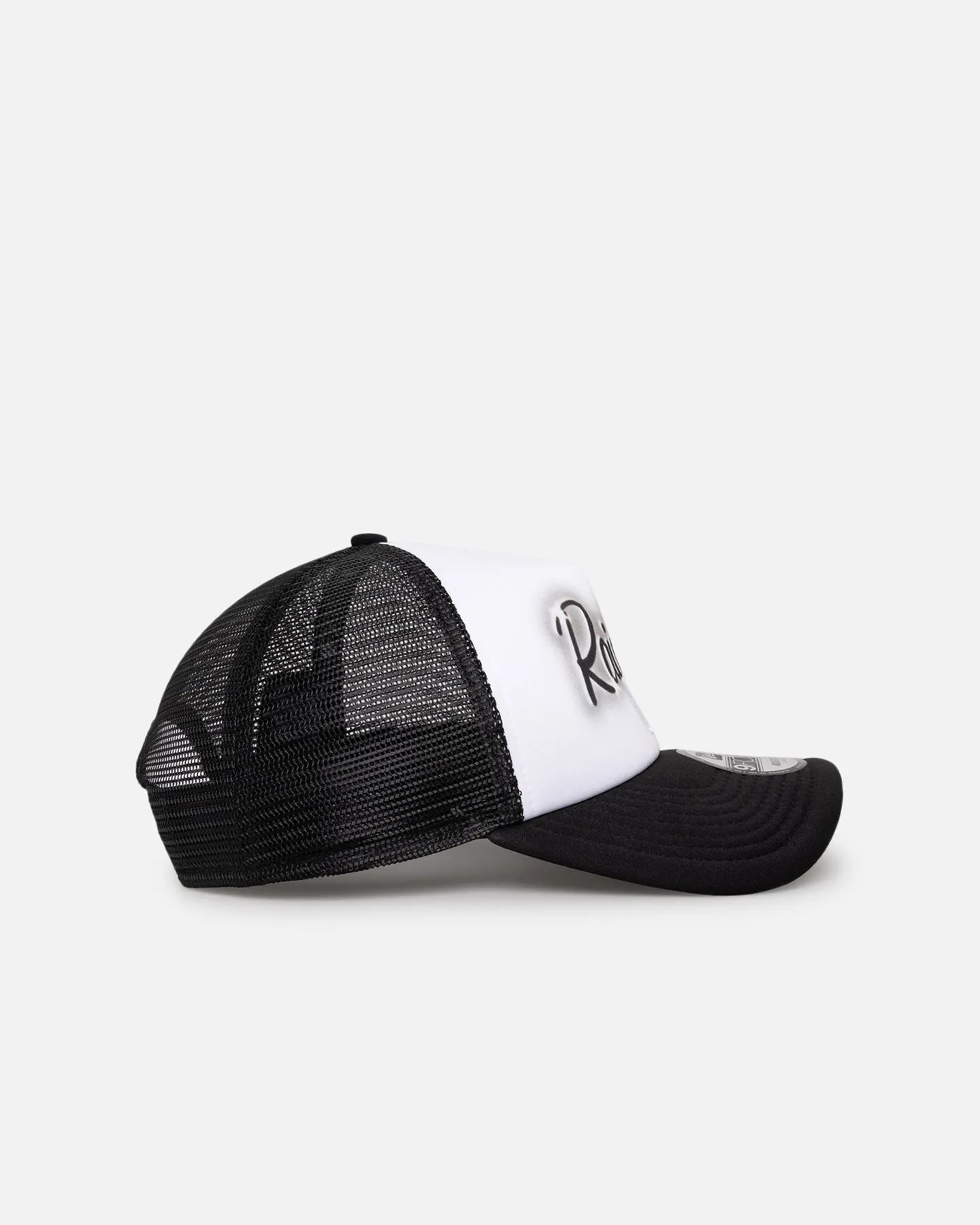 New Era Las Vegas Raiders 'Airbrush' 9FORTY A-Frame Trucker Snapback White/OTC sold by Culture Kings product image thumbnail 3