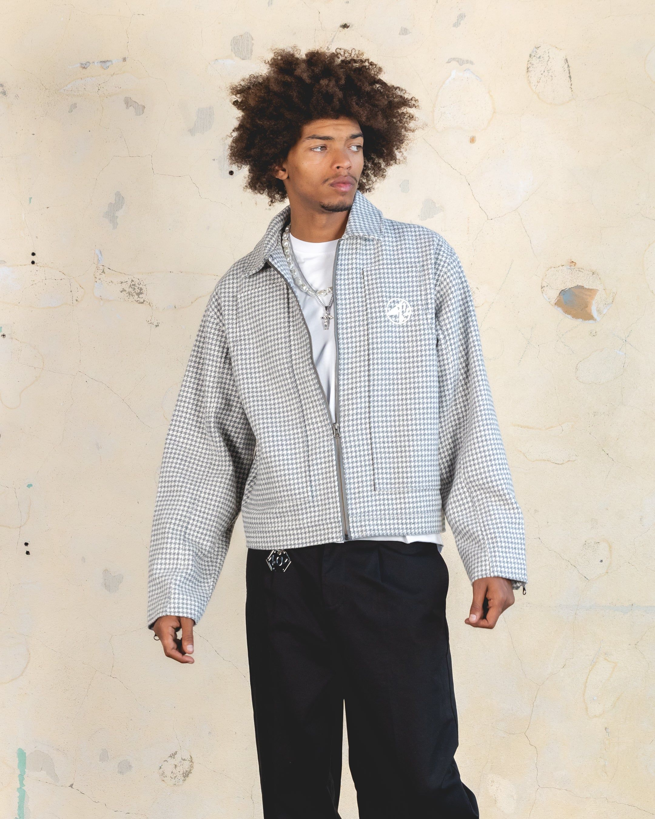404 Studio Cropped Jacket Grey/White sold by Culture Kings