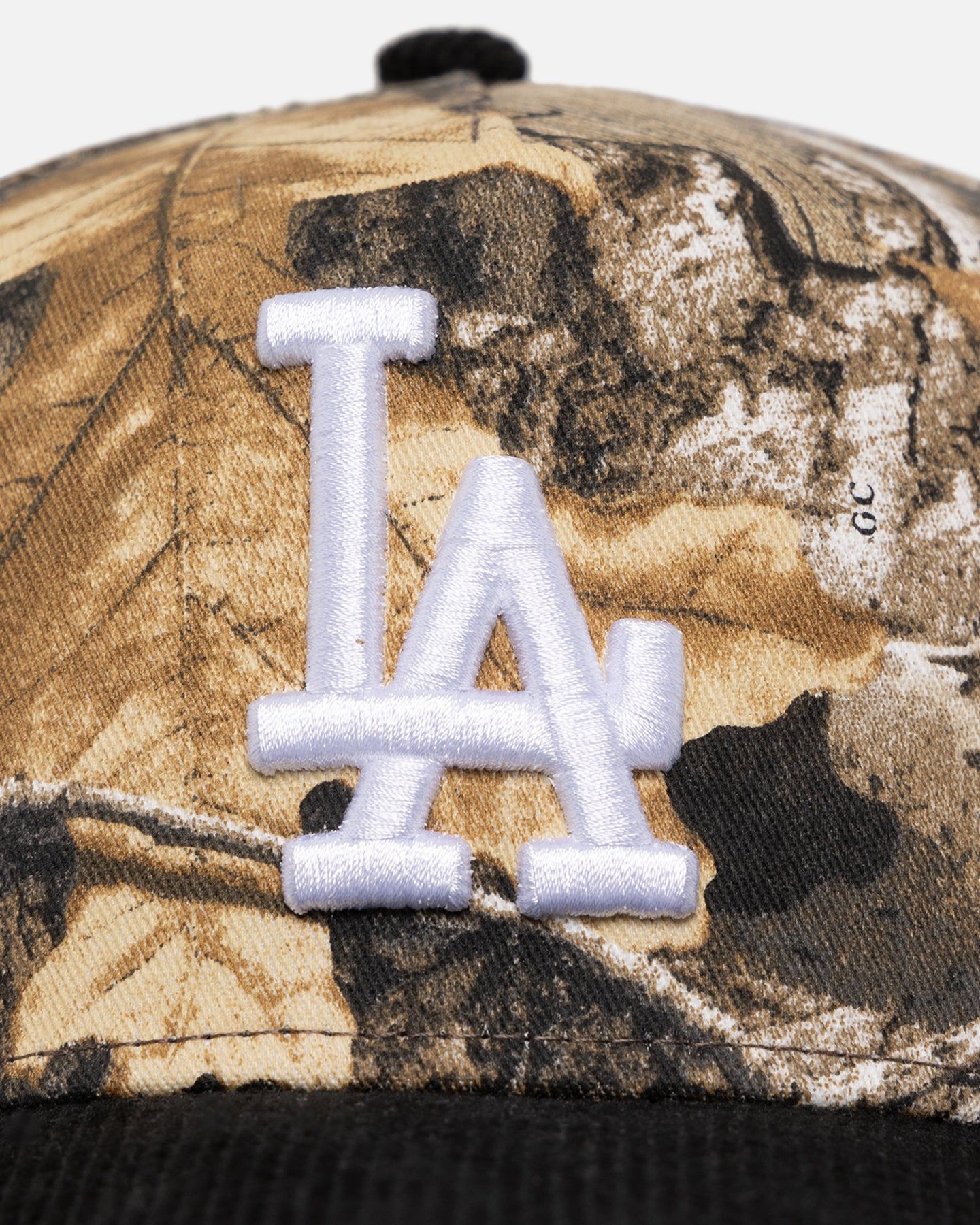 New Era Los Angeles Dodgers 'Stealth Edge' 9FORTY A-Frame Snapback Realtree Edge sold by Culture Kings product image thumbnail 5