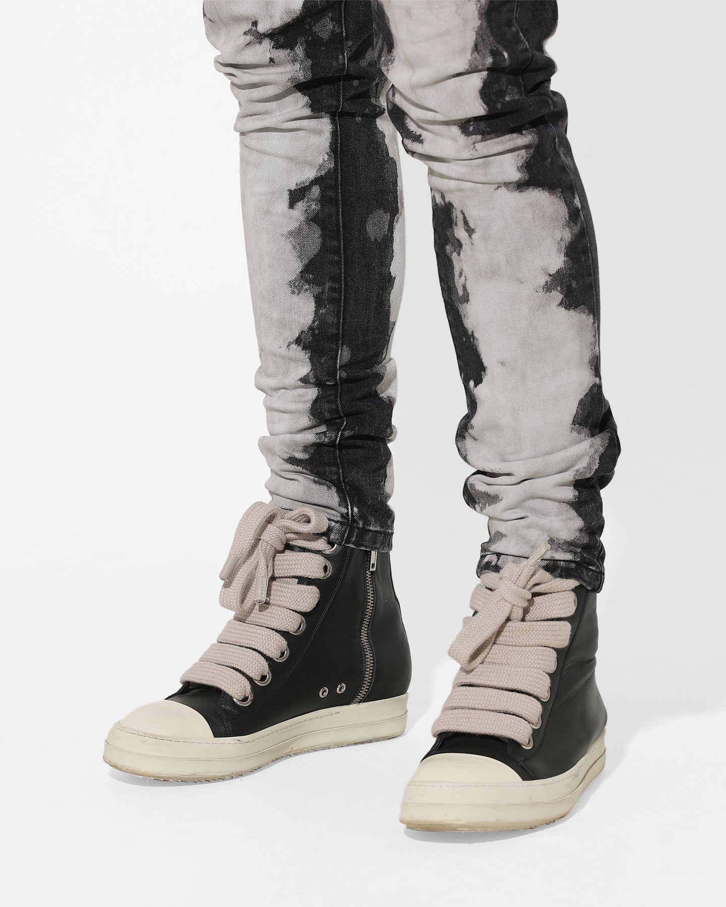 Saint Morta Splat Jeans Black/Grey sold by Culture Kings product image thumbnail 4