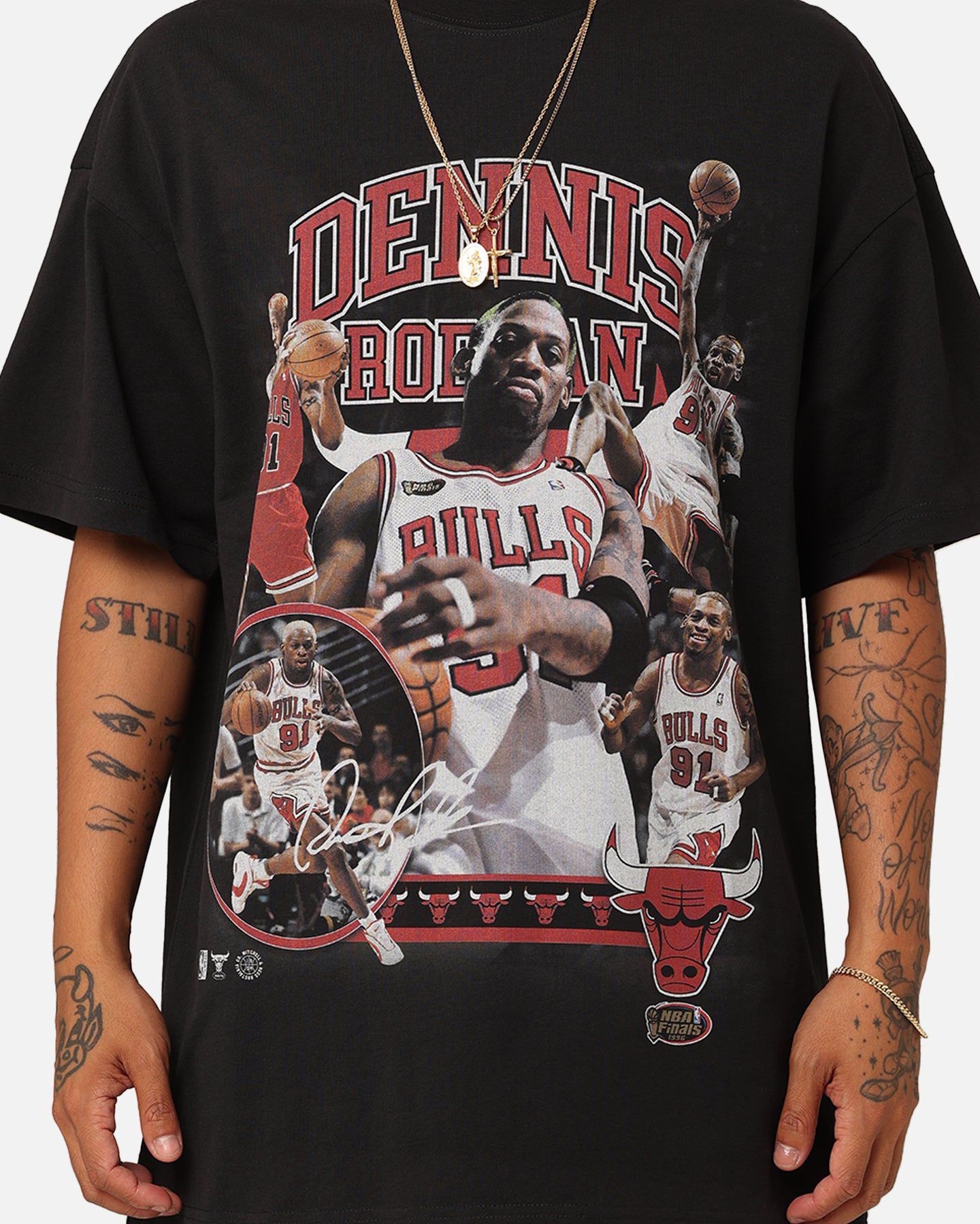 Mitchell & Ness Chicago Bulls Dennis Rodman Player T-Shirt Black sold by Culture Kings product image thumbnail 3