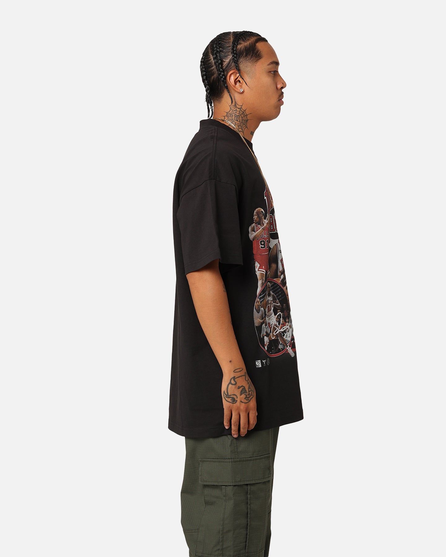 Mitchell & Ness Chicago Bulls Dennis Rodman Player T-Shirt Black sold by Culture Kings product image thumbnail 5